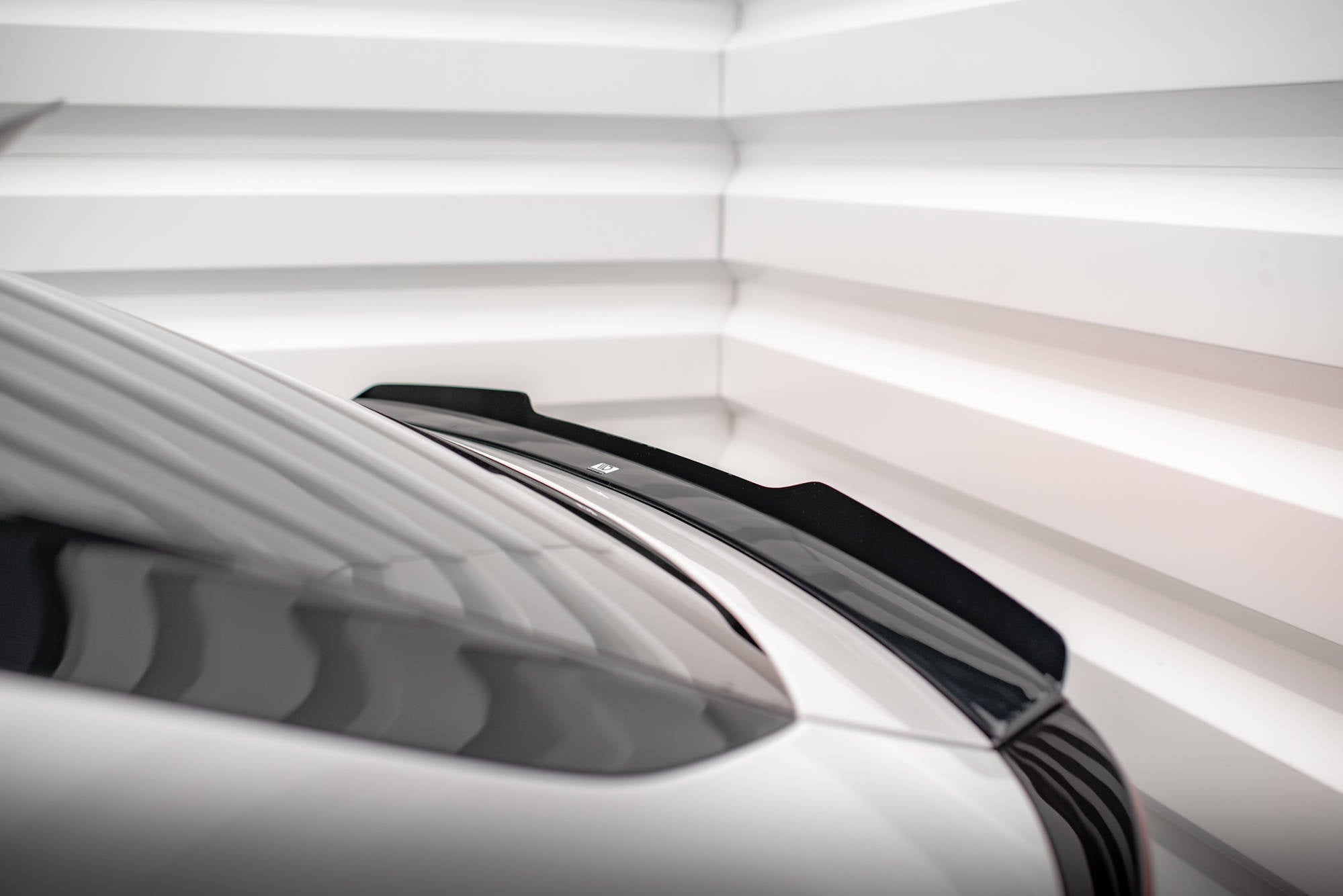 Maxton Design Lower Spoiler Cap para Kia EV6 GT-Line Mk1 - imagen 4