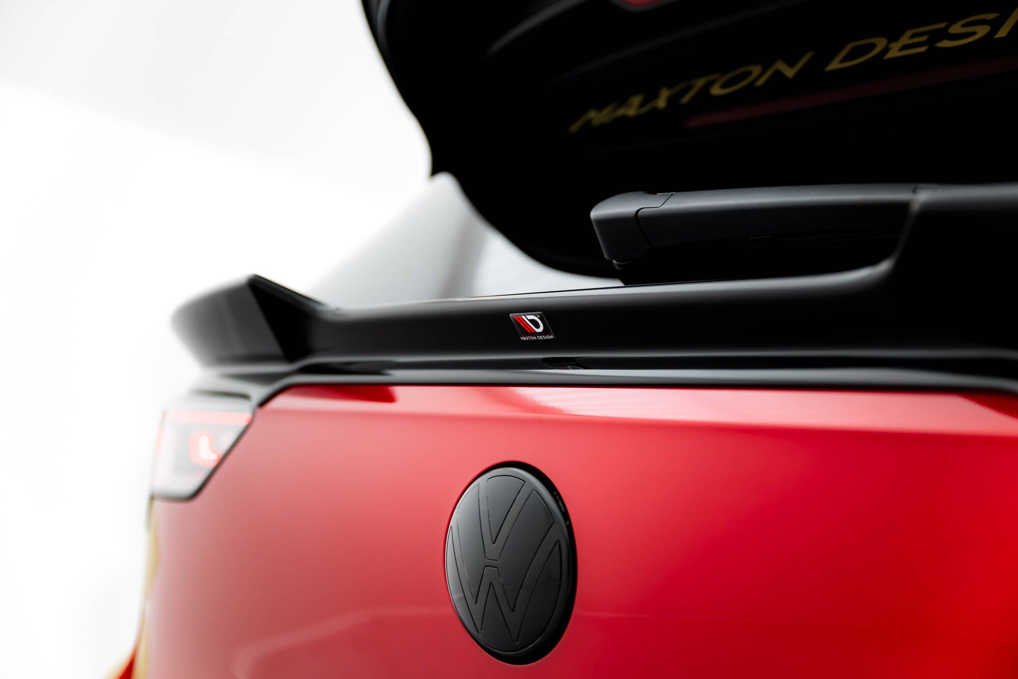 Maxton Design Lower Spoiler Cap 3D para Volkswagen Golf GTI / GTI Clubsport / R / R-Line / GTE / GTD Mk8 / Mk8 Facelift - imagen 3