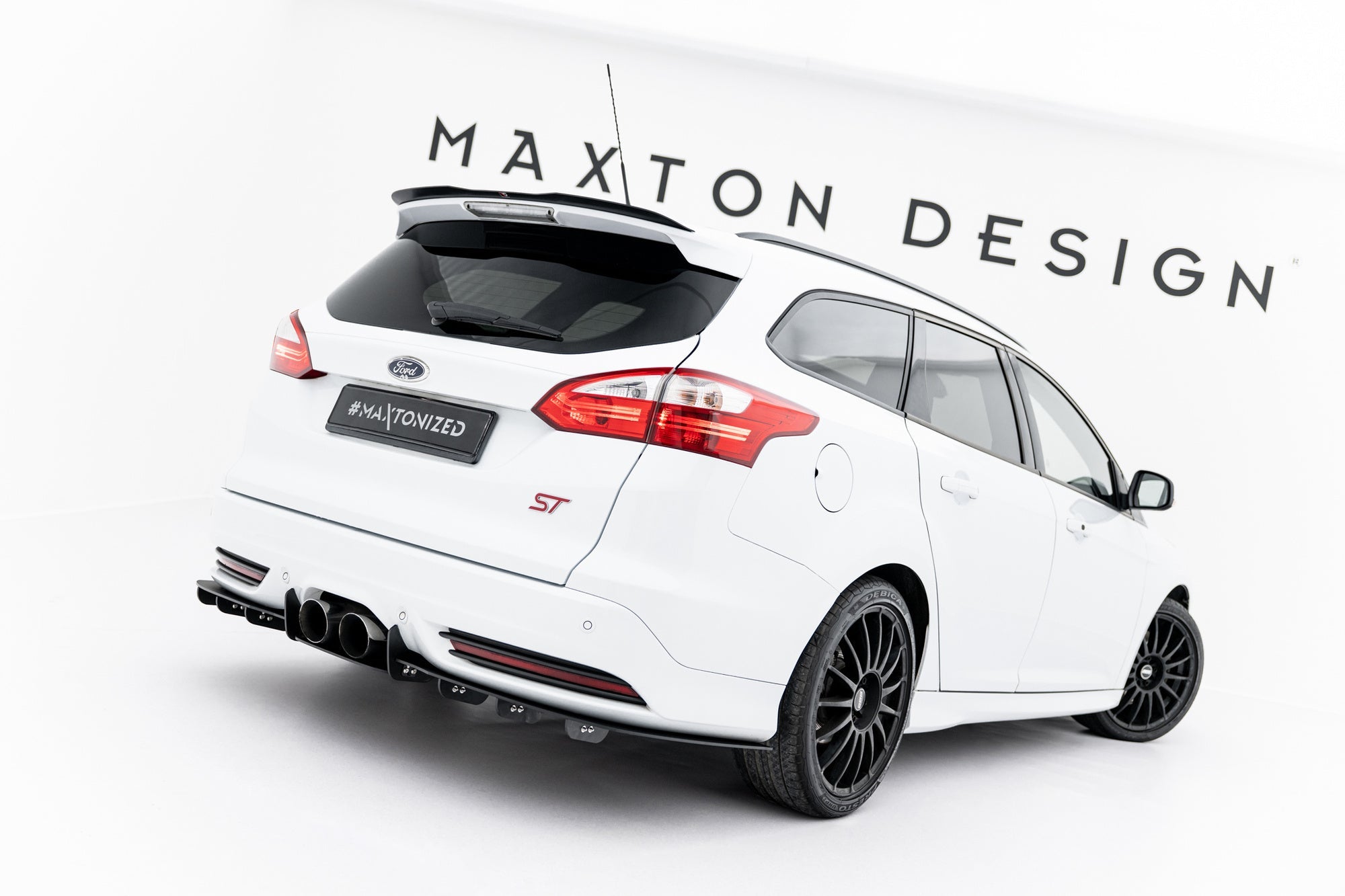 Maxton Design Difusor trasero para Ford Focus ST Mk3 Estate - imagen 1