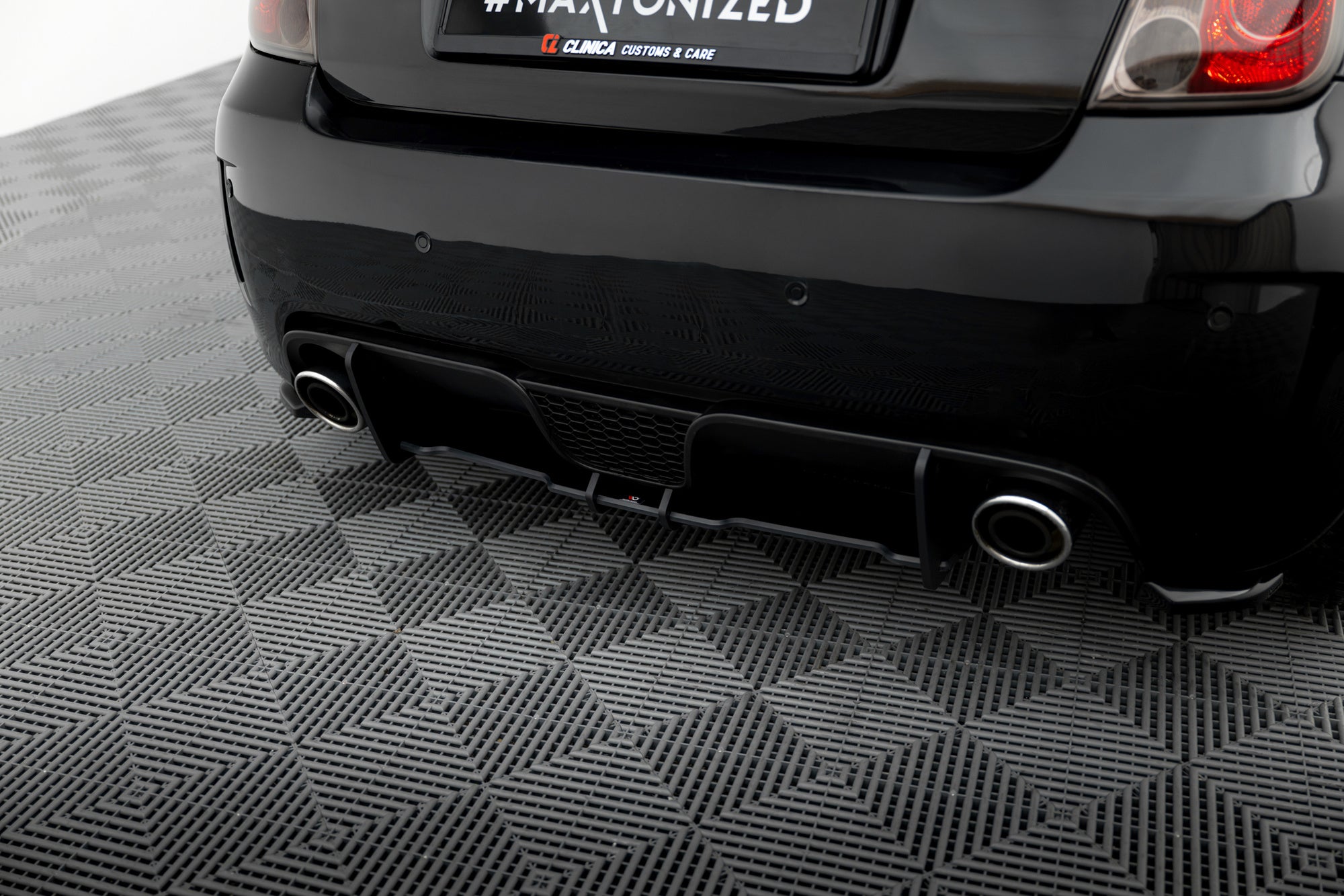 Maxton Design Street Pro Rear Diffuser para Abarth 500 Mk1 - imagen 3