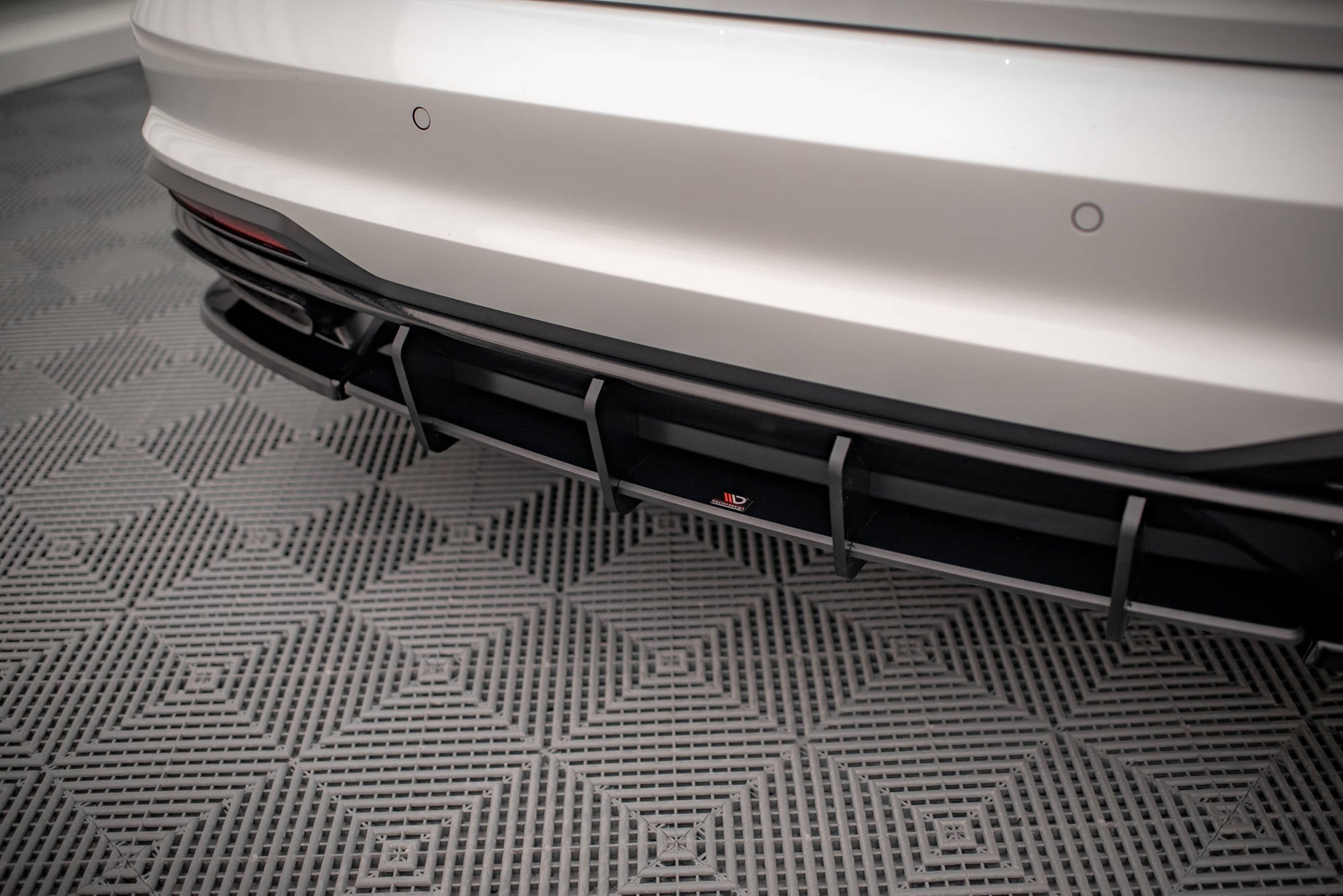 Maxton Design Street Pro Rear Diffuser para Audi A4 B9 Facelift - imagen 3