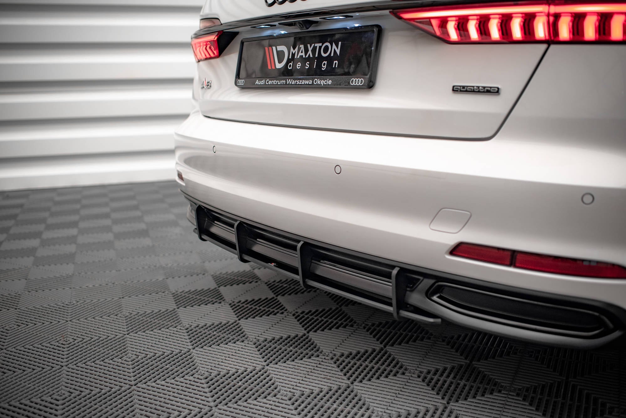 Maxton Design Street Pro Rear Diffuser para Audi A6 C8 - imagen 3