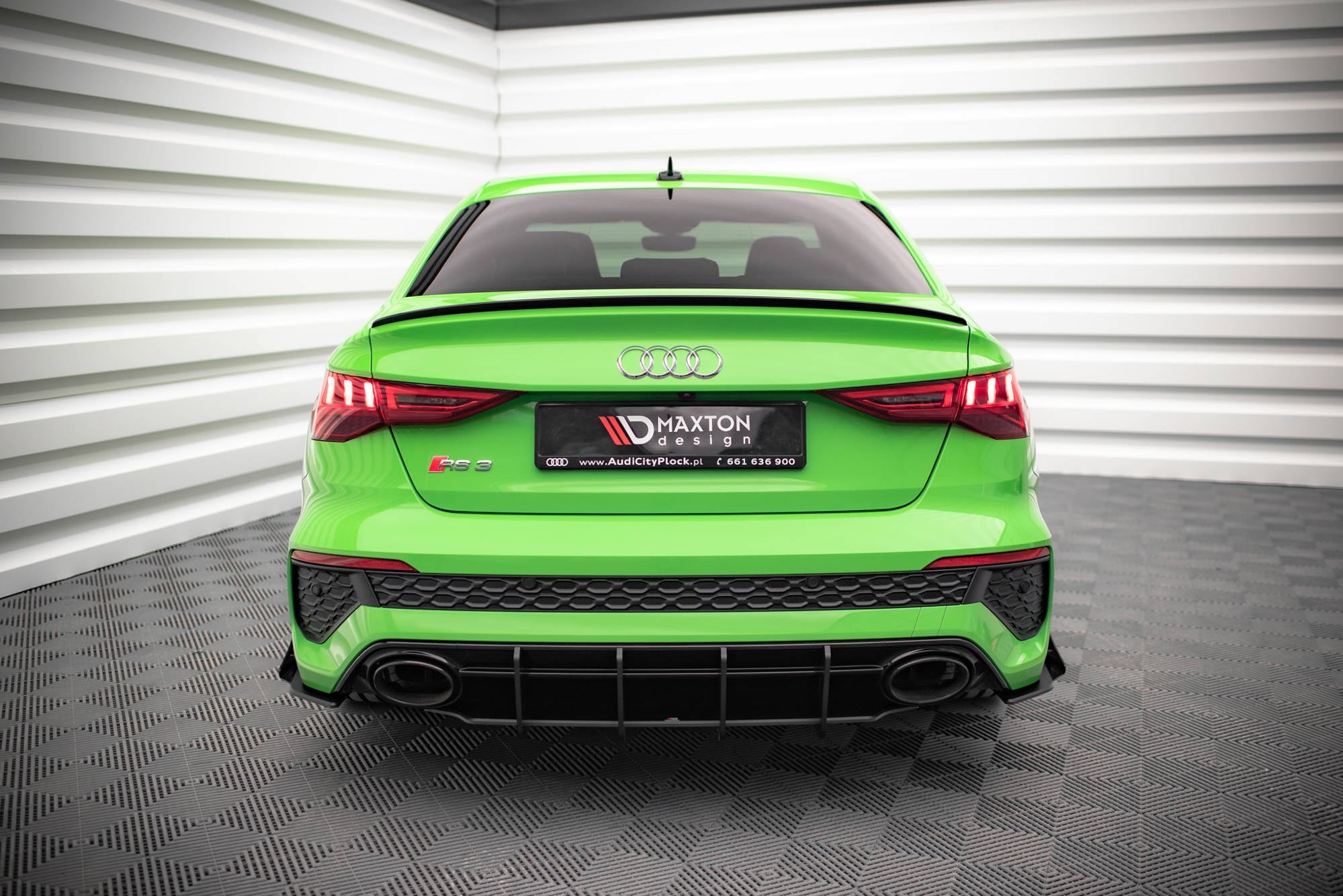 Maxton Design Street Pro Rear Diffuser para Audi RS3 Sedan 8Y - imagen 1