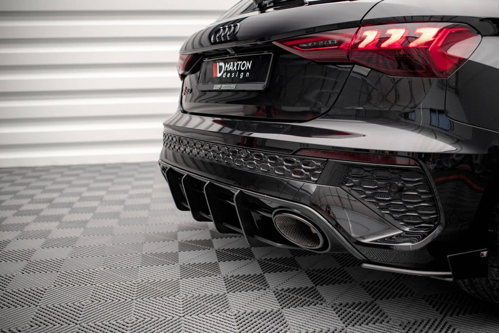 Maxton Design Street Pro Rear Diffuser para Audi RS3 Sportback 8Y - imagen 2