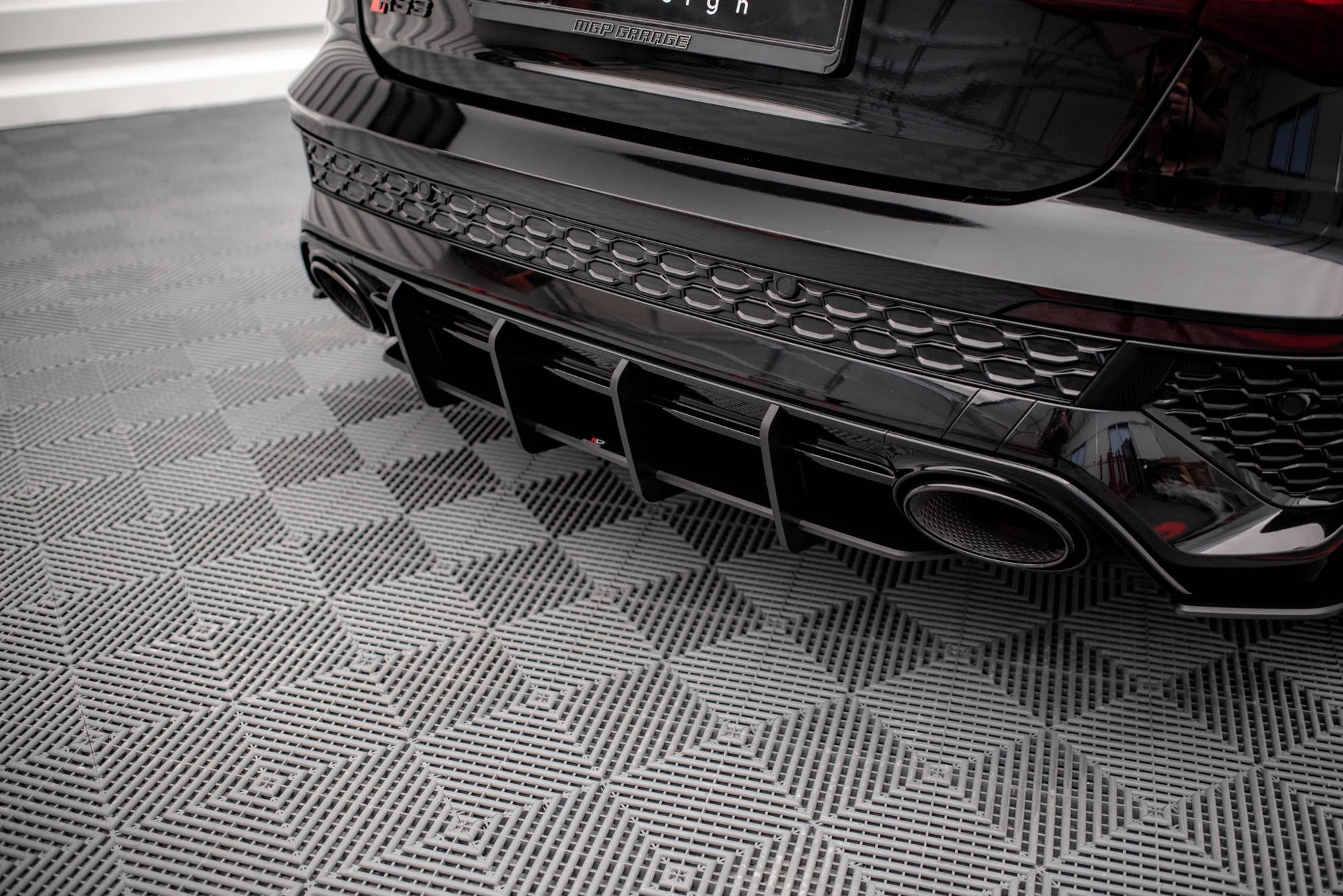 Maxton Design Street Pro Rear Diffuser para Audi RS3 Sportback 8Y - imagen 3