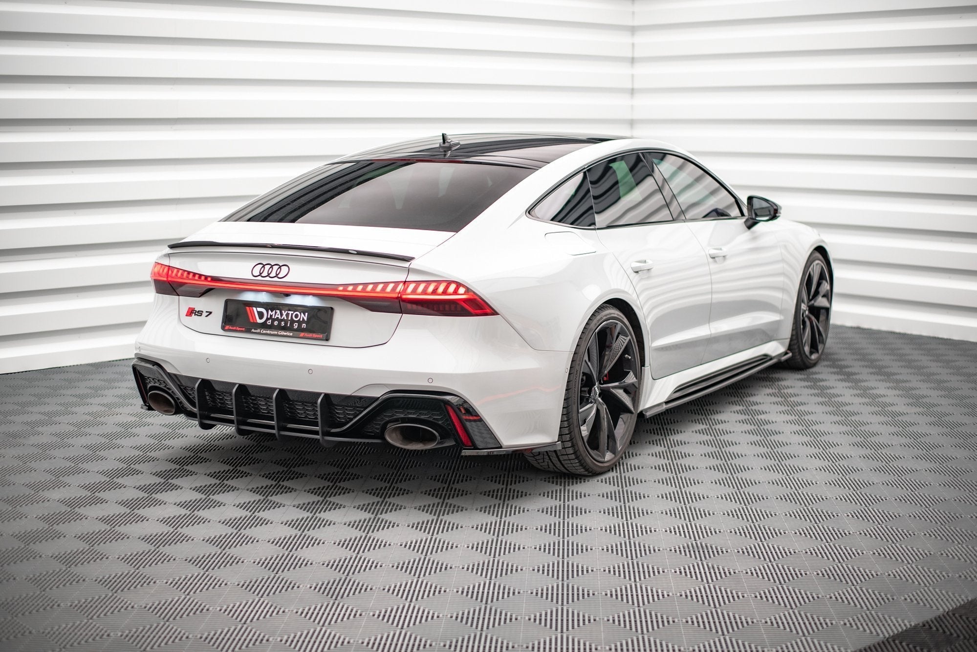 Maxton Design Street Pro Rear Diffuser para Audi RS7 C8 / RS6 C8 / C8 Facelift - imagen 3