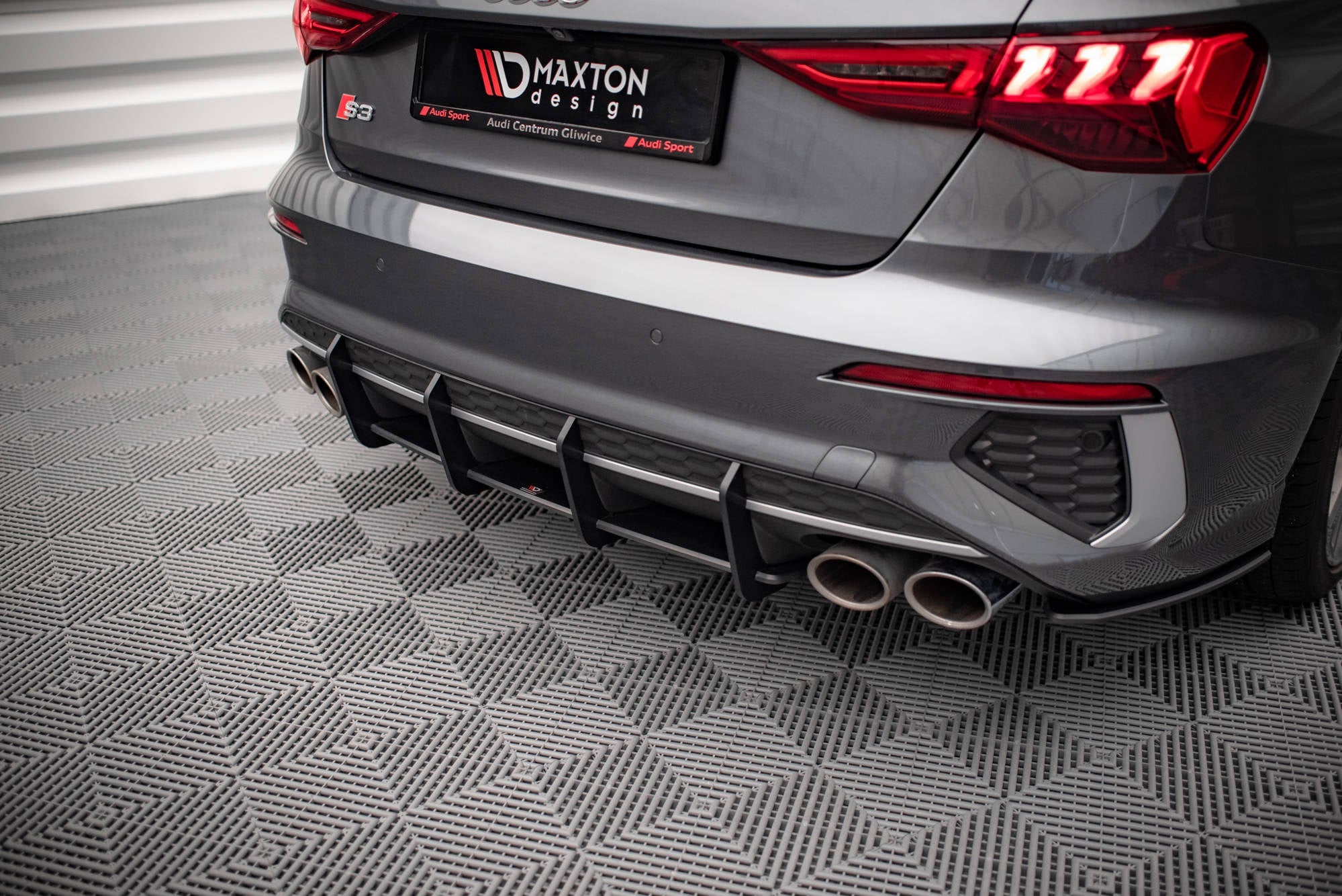 Maxton Design Street Pro Rear Diffuser para Audi S3 Sedan 8Y - imagen 1