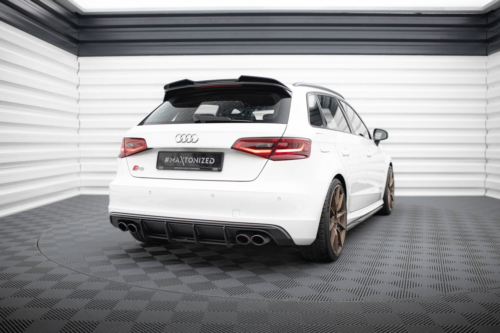 Maxton Design Street Pro Rear Diffuser para Audi S3 Sportback / Hatchback 8V - imagen 1