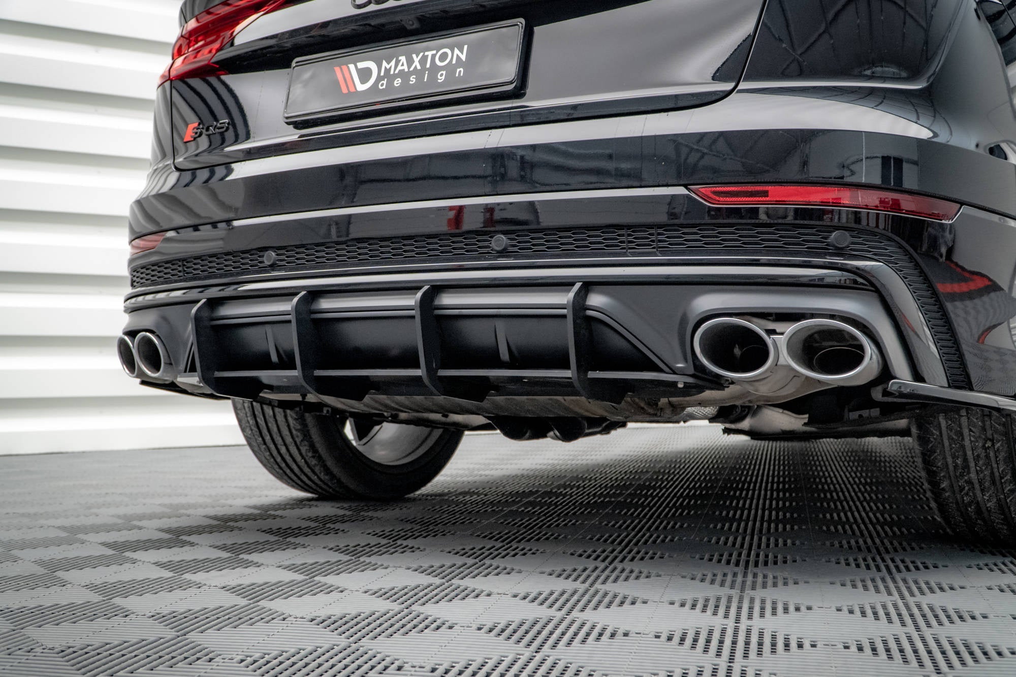 Maxton Design Street Pro Rear Diffuser para Audi SQ8 Mk1 - imagen 1
