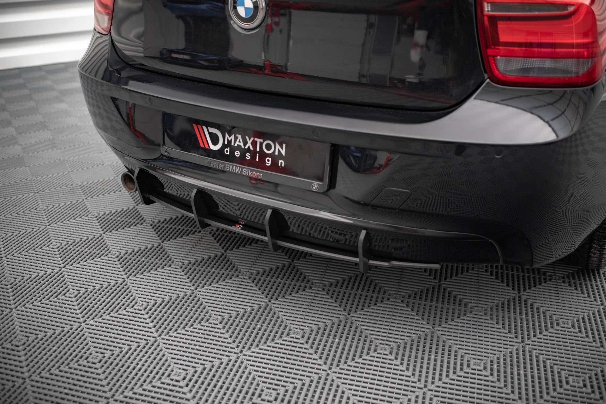 Maxton Design Street Pro Rear Diffuser para BMW 1 F20 - imagen 3