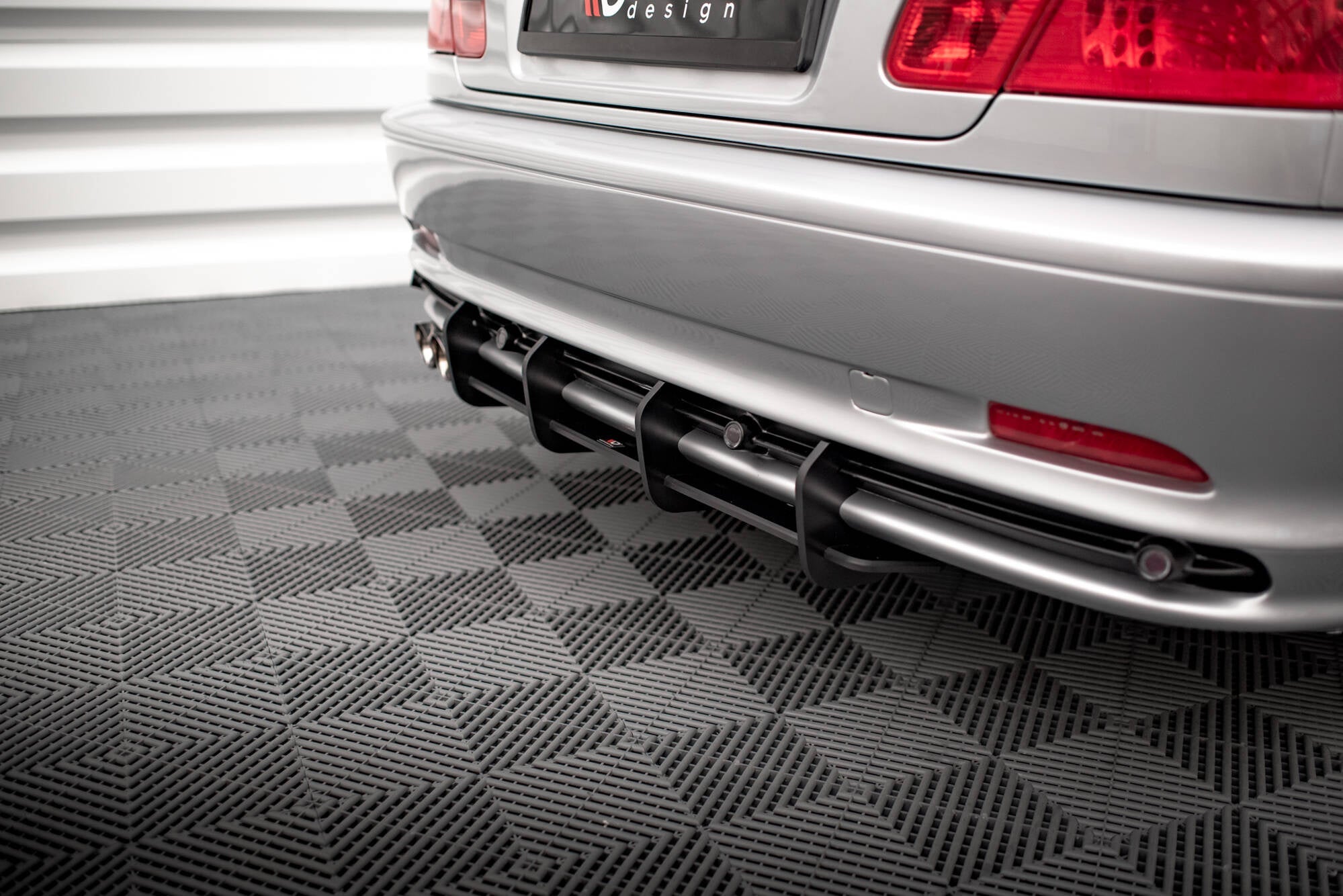 Maxton Design Street Pro Rear Diffuser para BMW 3 Coupe E46 - imagen 3