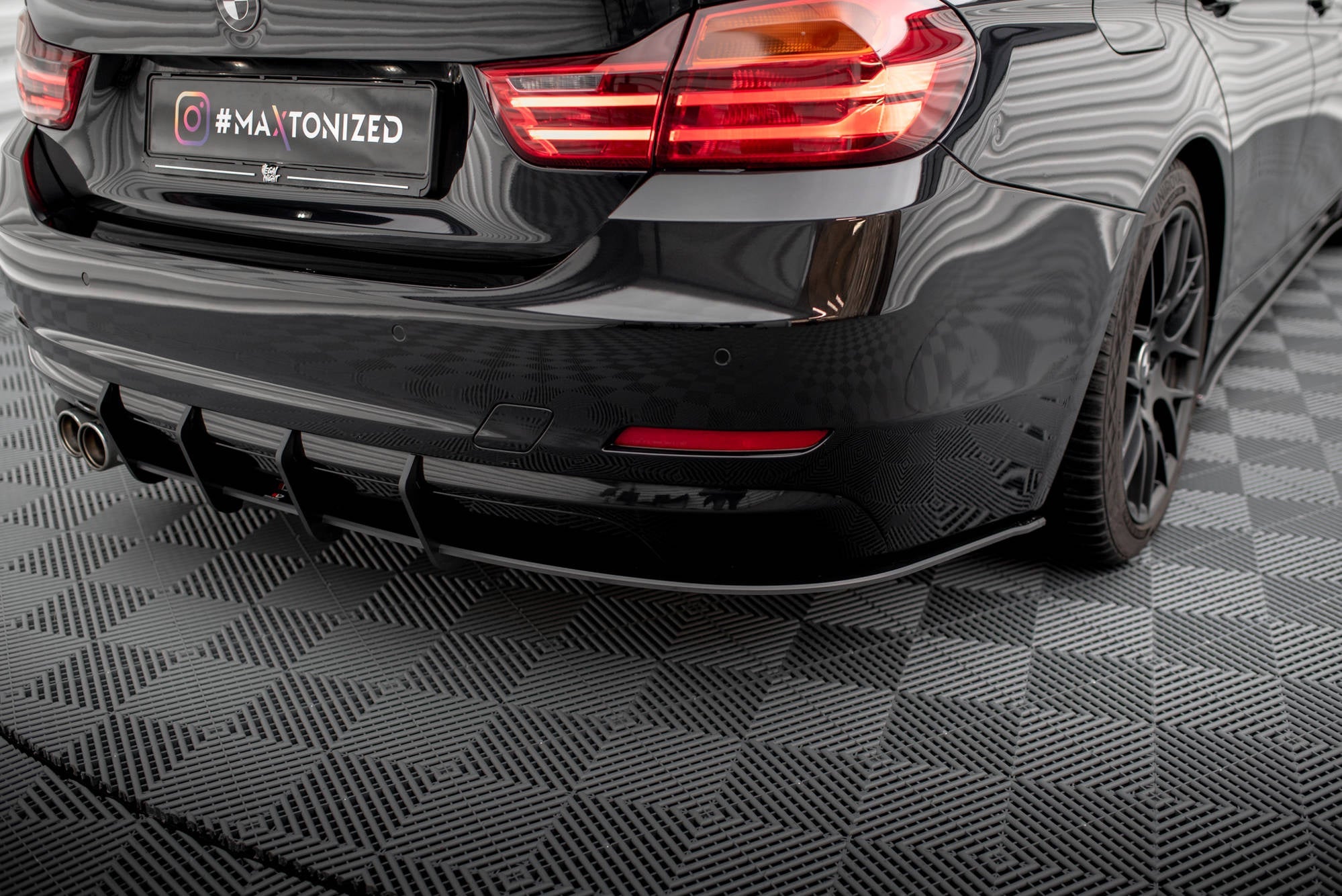 Maxton Design Street Pro Rear Diffuser para BMW 4 Gran Coupe F36 - imagen 2