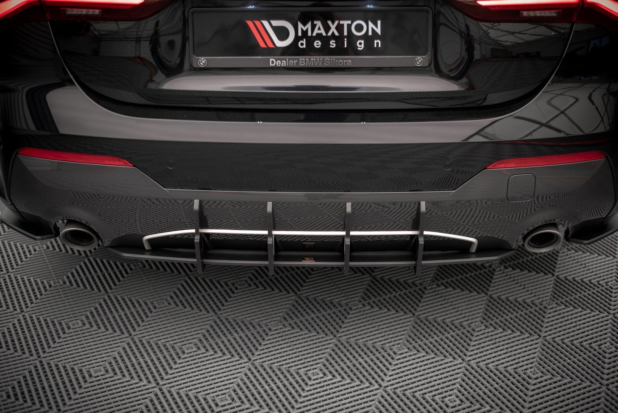Maxton Design Street Pro Rear Diffuser para BMW 4 M-Pack G22 / G23 / G22 Facelift / G23 Facelift - imagen 2