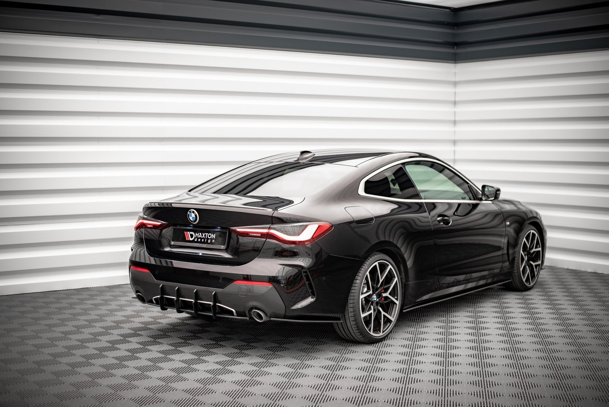 Maxton Design Street Pro Rear Diffuser para BMW 4 M-Pack G22 / G23 / G22 Facelift / G23 Facelift - imagen 3