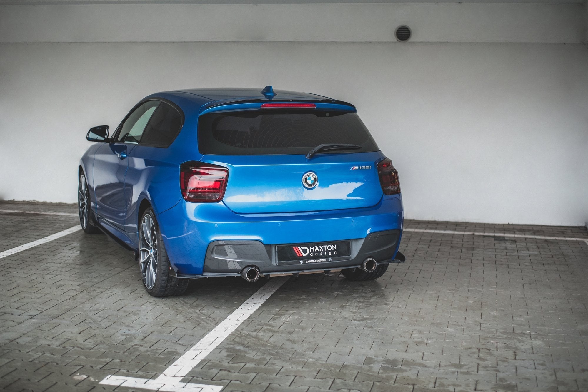 Maxton Design Street Pro Rear Diffuser para BMW M135i F20 - imagen 1