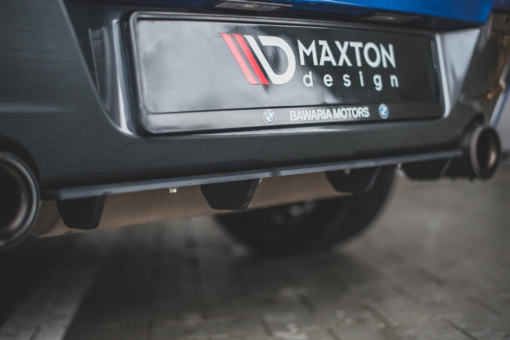 Maxton Design Street Pro Rear Diffuser para BMW M135i F20 - imagen 2