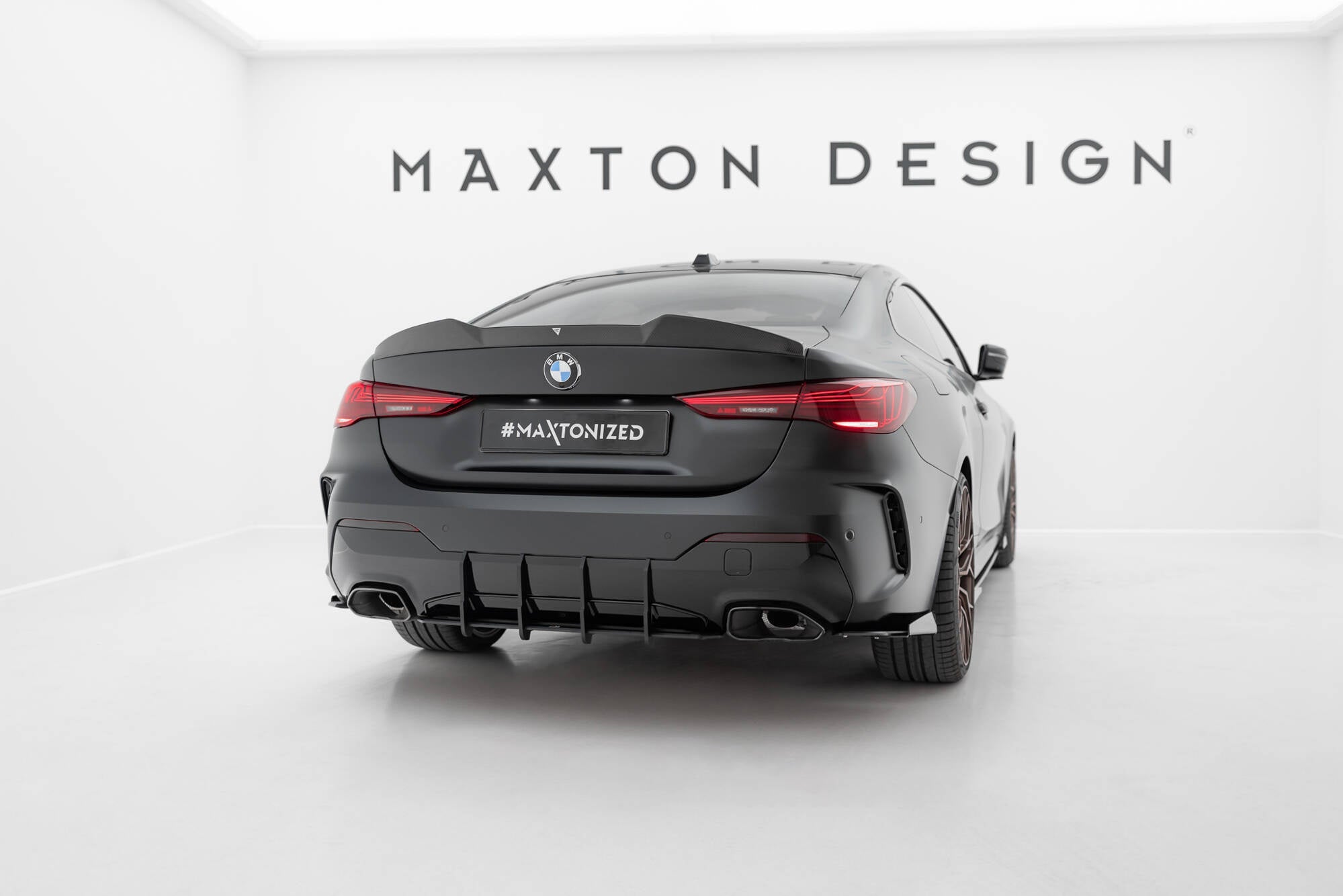 Maxton Design Street Pro Rear Diffuser para BMW M440i G22 / G23 / G22 Facelift / G23 Facelift - imagen 2