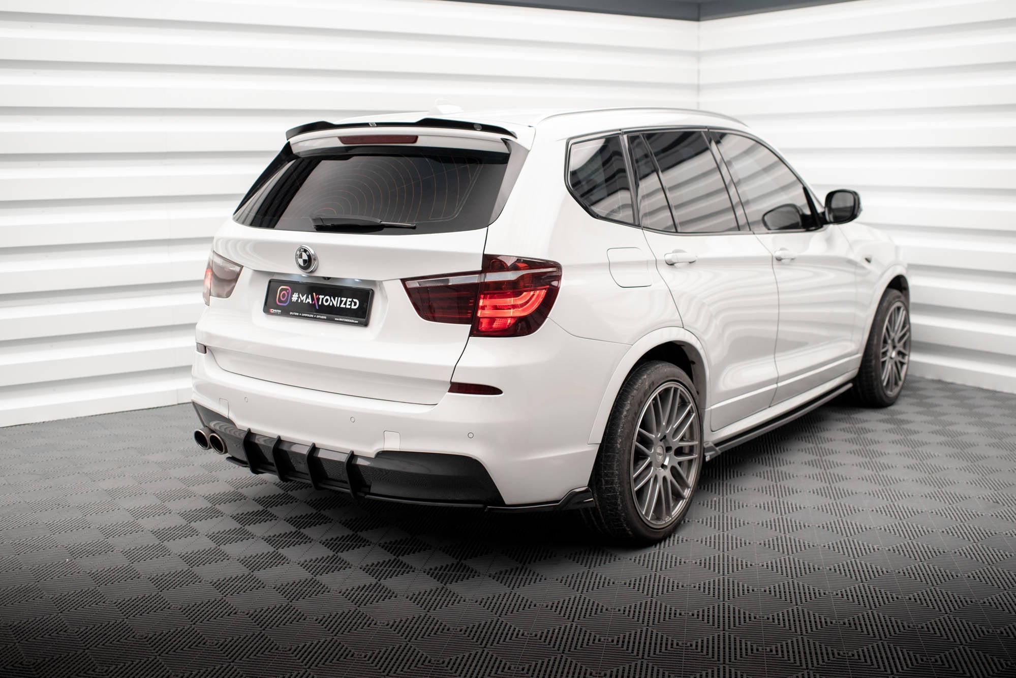 Maxton Design Street Pro Rear Diffuser para BMW X3 M-Pack F25 - imagen 2