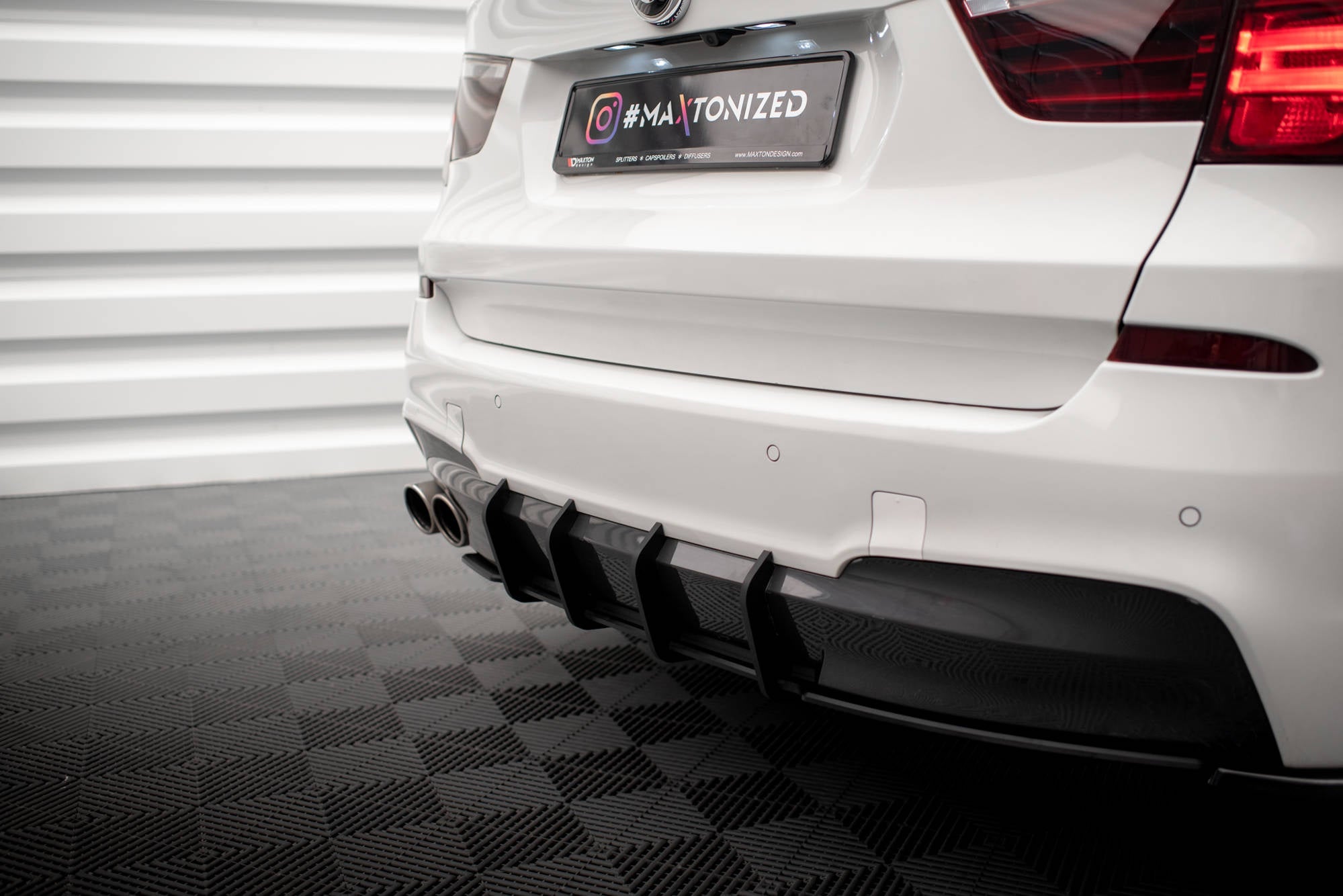 Maxton Design Street Pro Rear Diffuser para BMW X3 M-Pack F25 - imagen 3