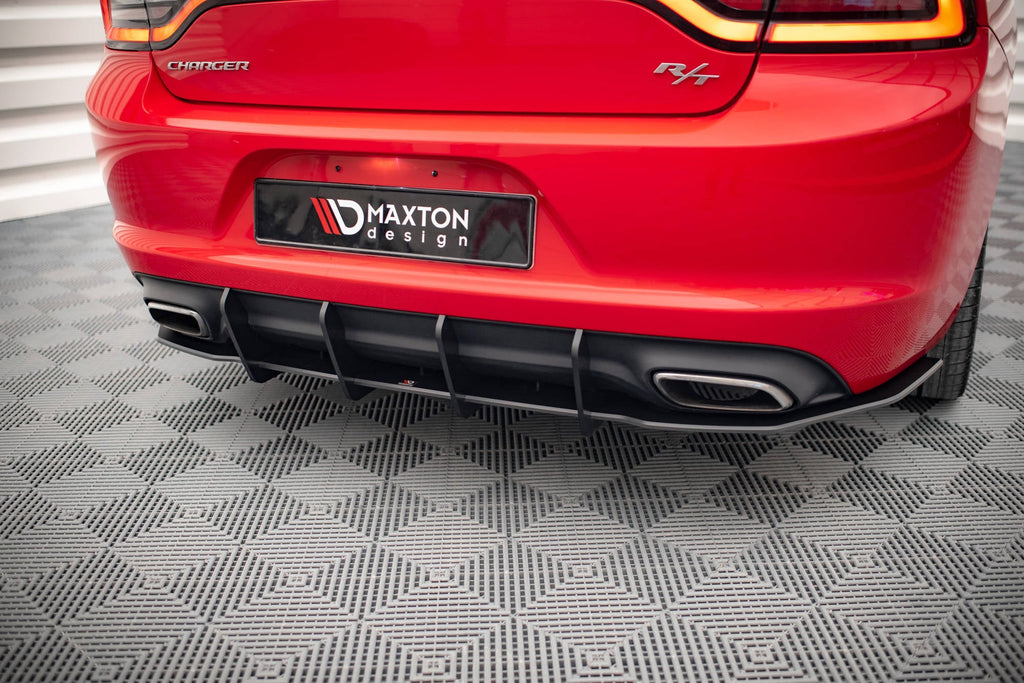 Maxton Design Street Pro Rear Diffuser para Dodge Charger RT Mk7 Facelift - imagen 1