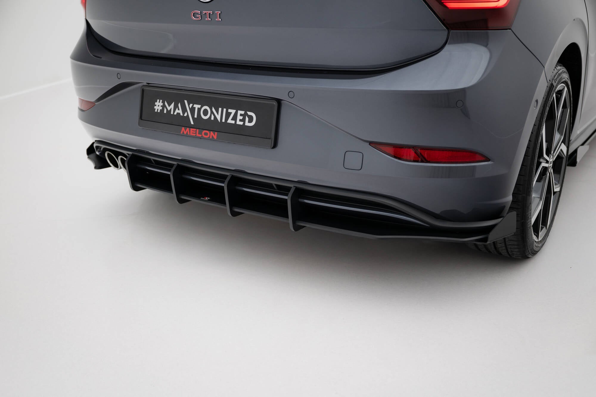 Maxton Design Street Pro Rear Diffuser + Flaps para Volkswagen Polo GTI Mk6 Facelift - imagen 2
