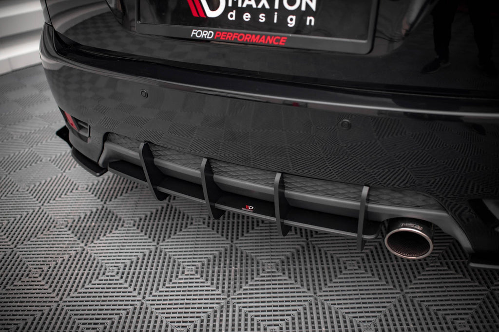 Maxton Design Street Pro Rear Diffuser para Ford Fiesta ST Mk6 - imagen 2
