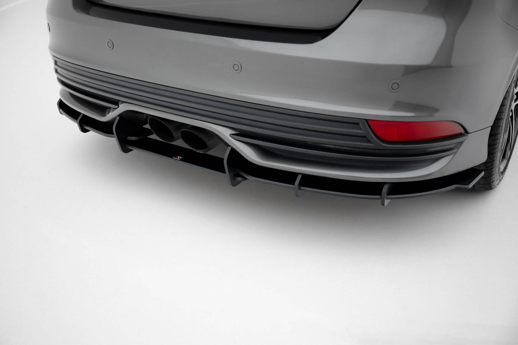 Maxton Design Street Pro Rear Diffuser para Ford Focus ST Mk3 Facelift - imagen 3