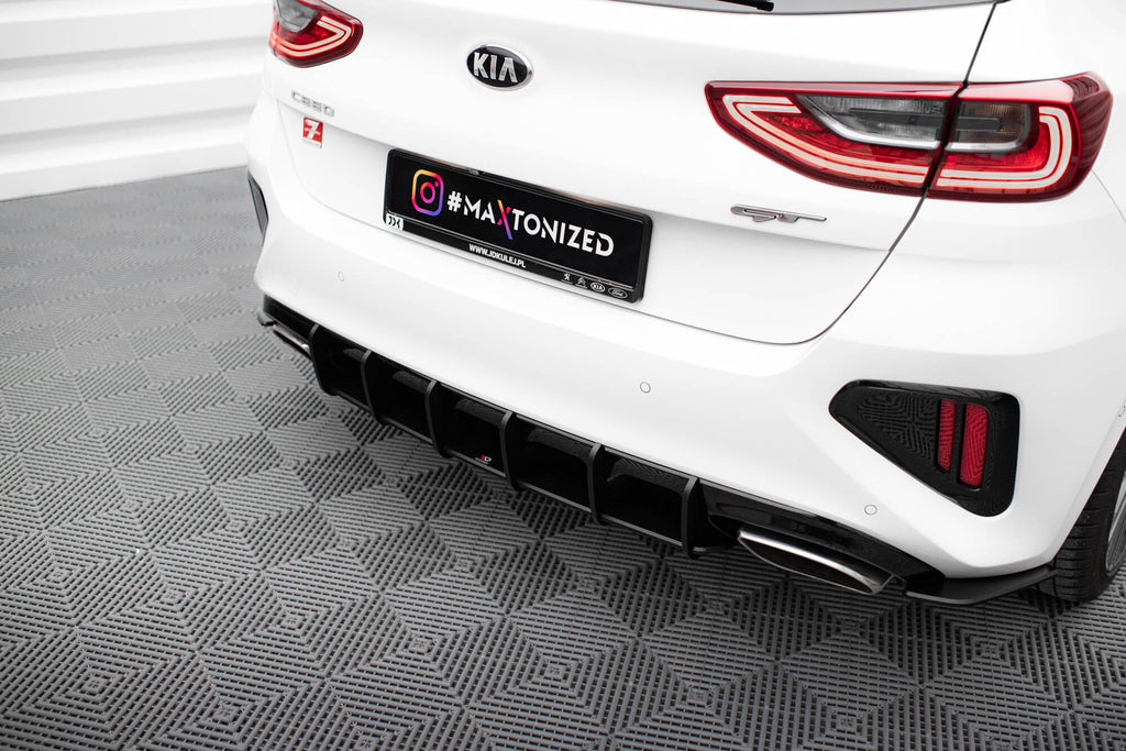 Maxton Design Street Pro Rear Diffuser para Kia Ceed GT Mk3 - imagen 5