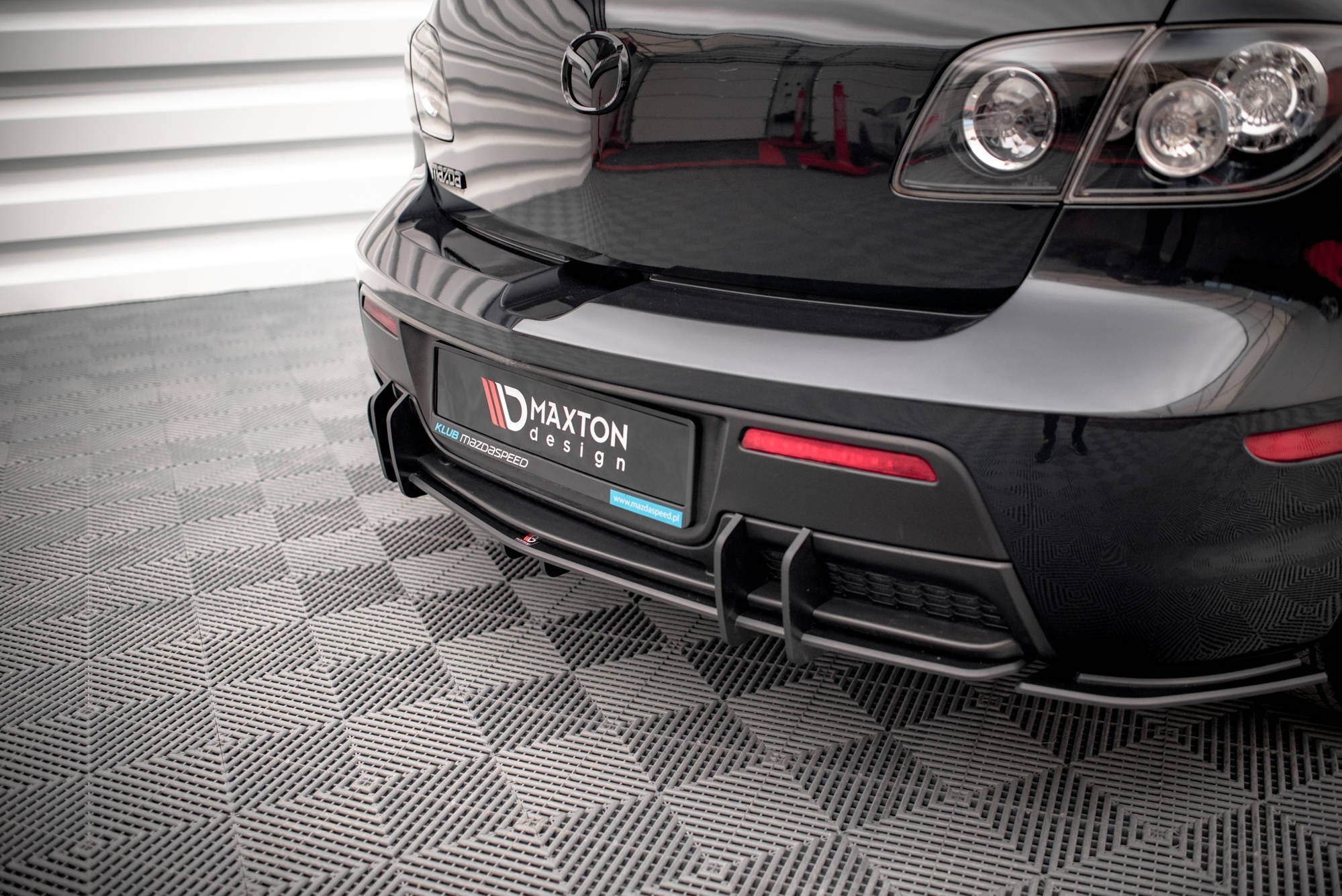 Maxton Design Street Pro Rear Diffuser para Mazda 3 MPS Mk1 US-Spec Version - imagen 3