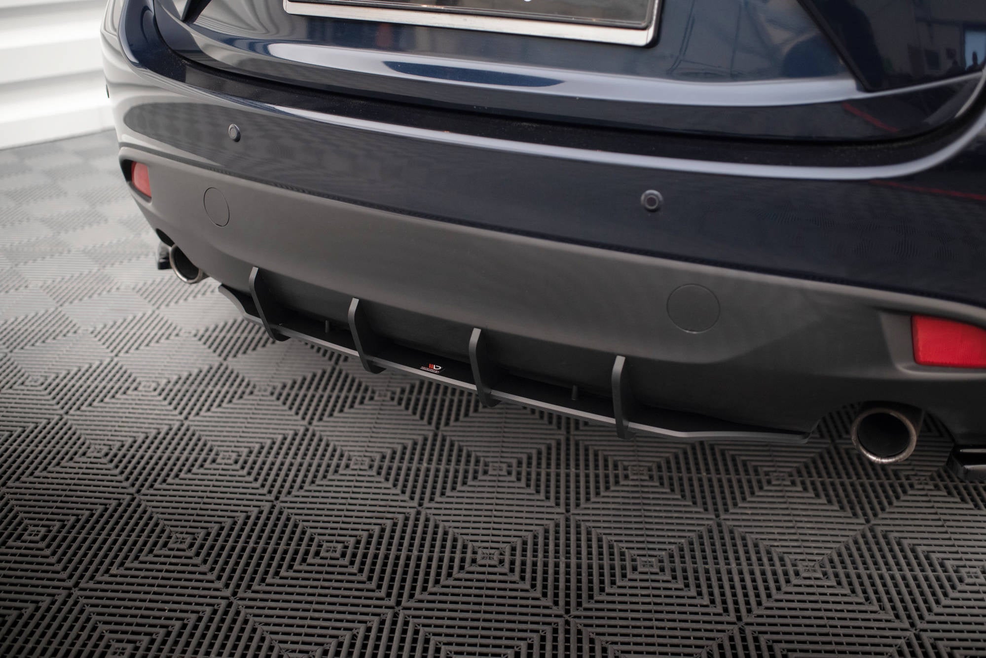 Maxton Design Street Pro Rear Diffuser para Mazda 3 Mk3 - imagen 2
