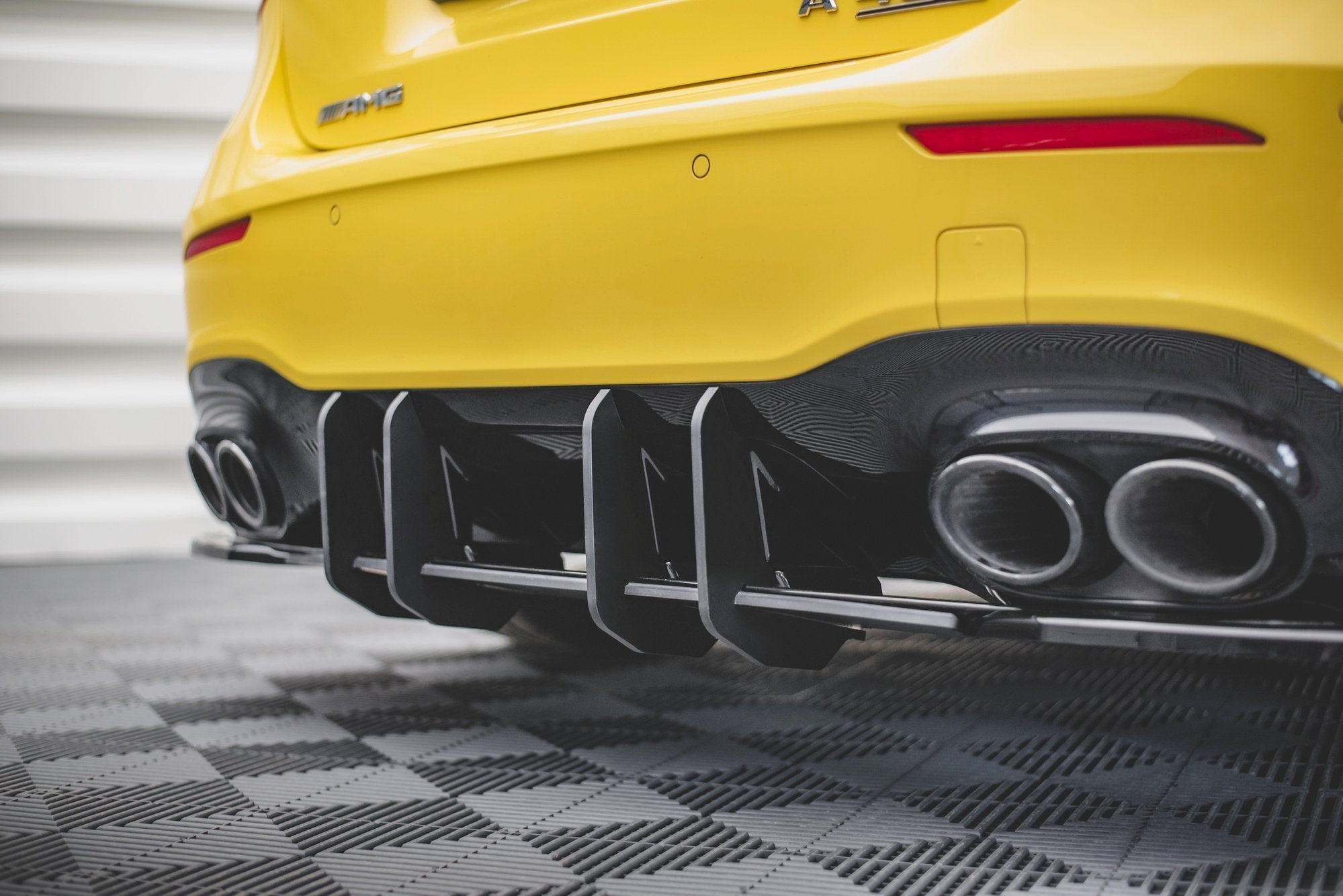 Maxton Design Street Pro Rear Diffuser para Mercedes-AMG A45 S Aero Pack W177 - imagen 2