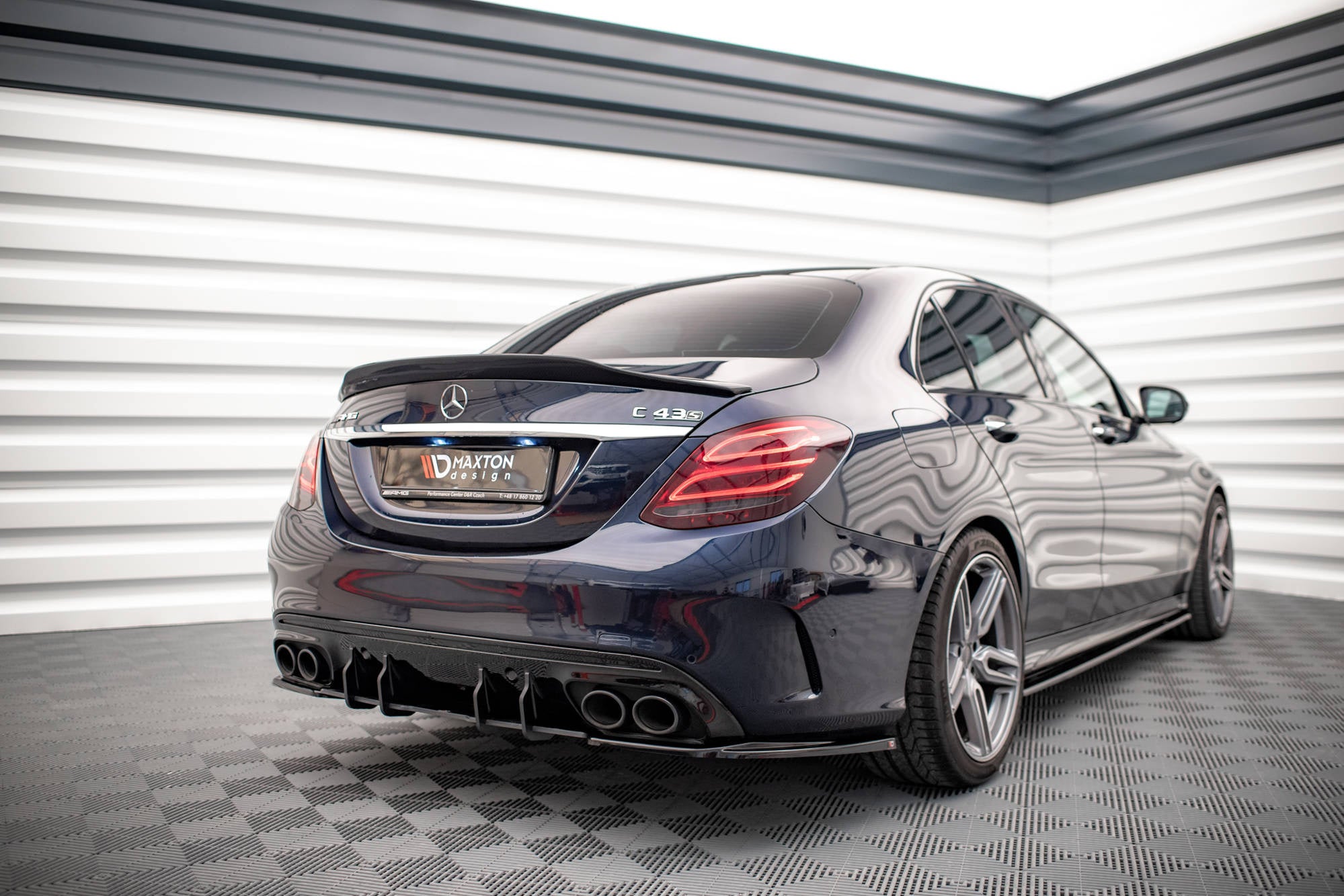 Maxton Design Street Pro Rear Diffuser para Mercedes-AMG C 43 Sedan W205 Facelift - imagen 1