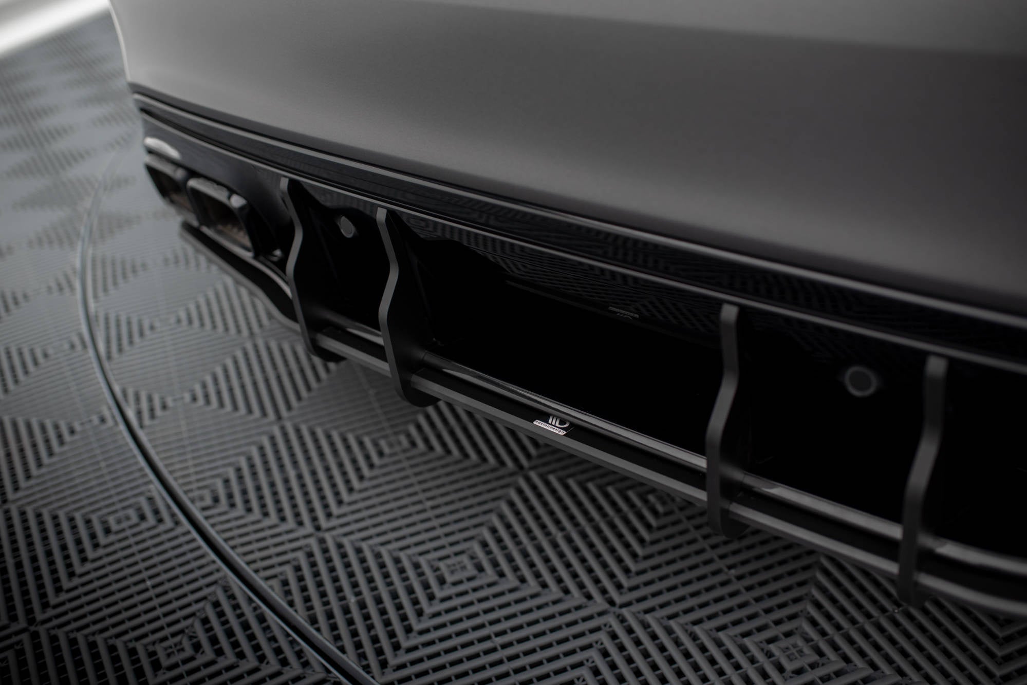Maxton Design Street Pro Rear Diffuser para Mercedes-AMG C63 Sedan / Estate W205 Facelift - imagen 2