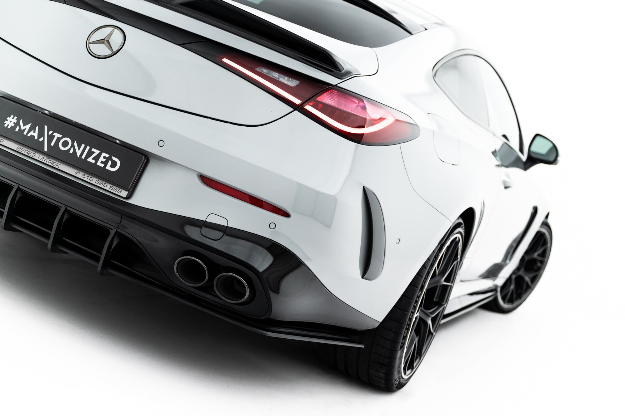 Maxton Design Street Pro Rear Diffuser para Mercedes-AMG CLE 53 Aero C236 - imagen 3