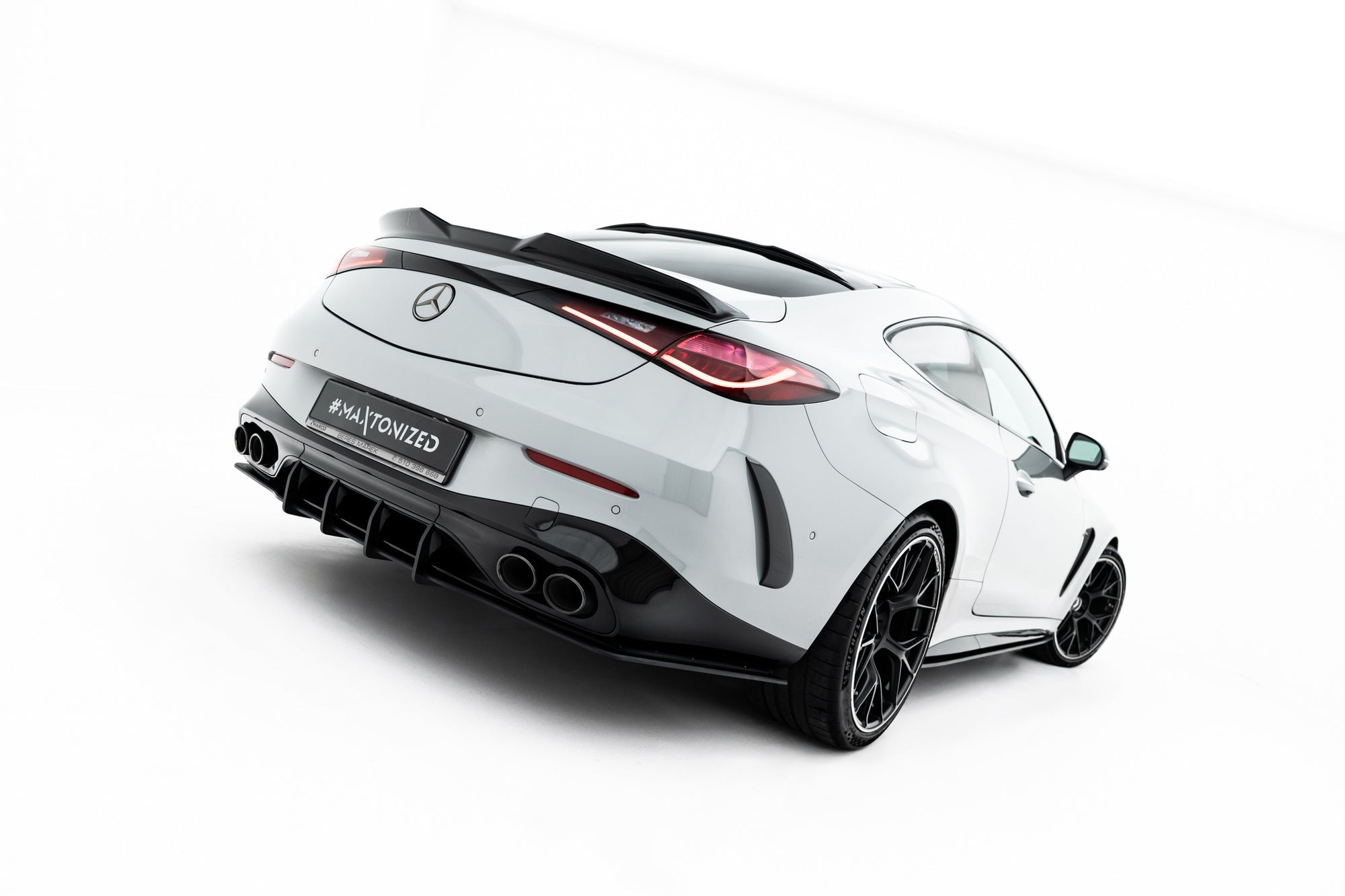 Maxton Design Street Pro Rear Diffuser para Mercedes-AMG CLE 53 Aero C236 - imagen 1