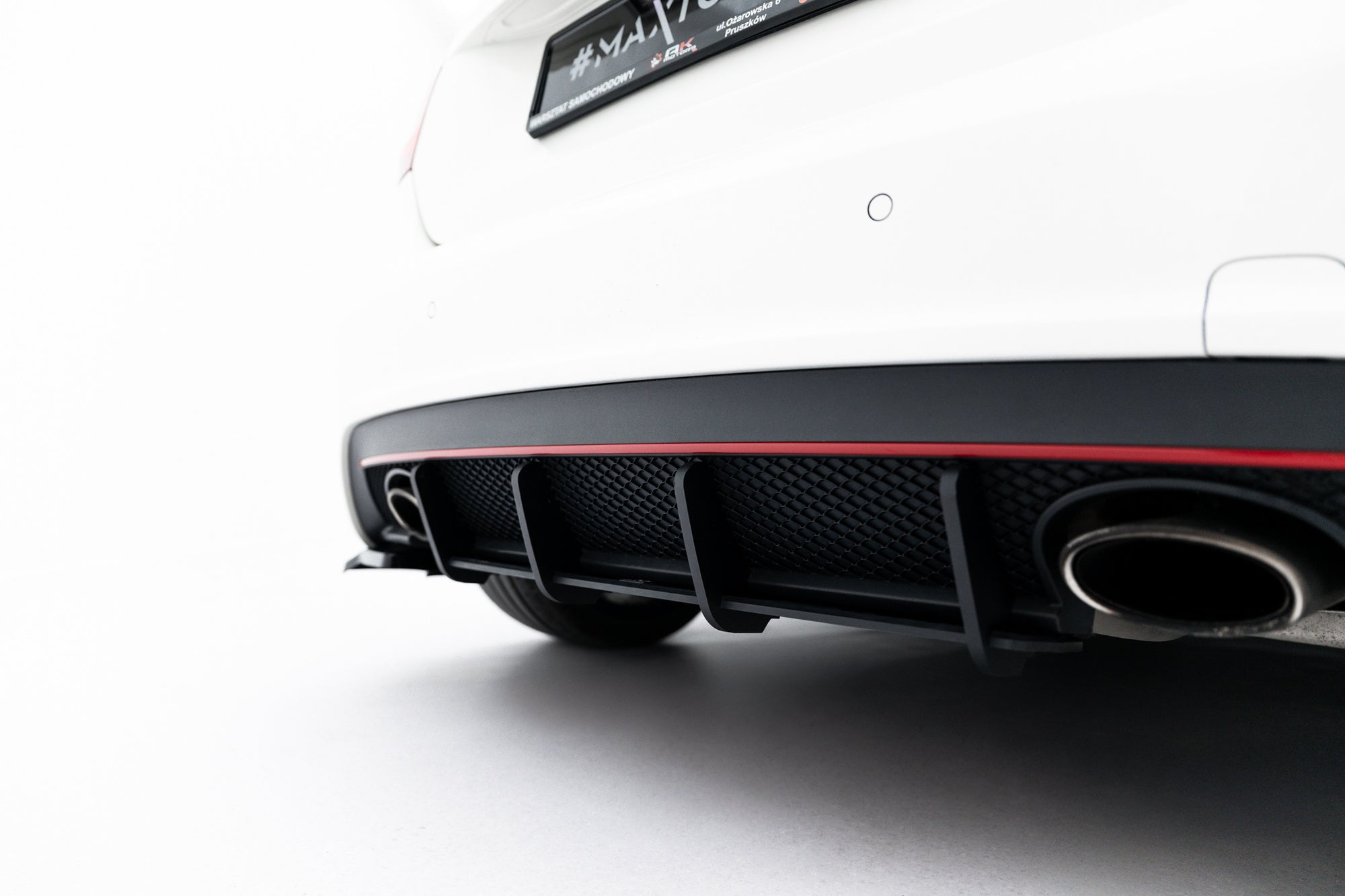 Maxton Design Street Pro Rear Diffuser para Mercedes-Benz A AMG-Line W176 - imagen 4