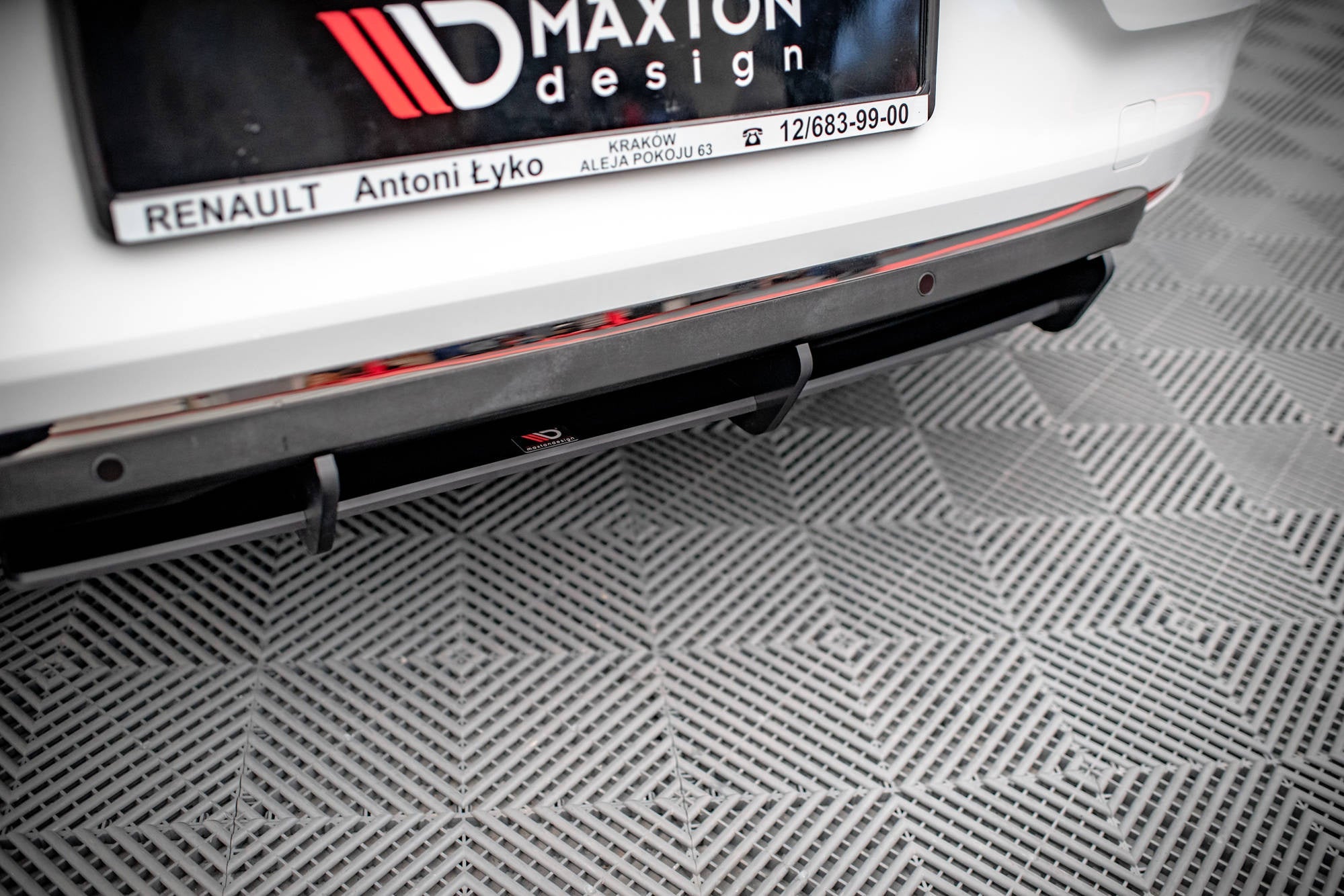 Maxton Design Street Pro Rear Diffuser para Renault Clio Mk5 - imagen 3