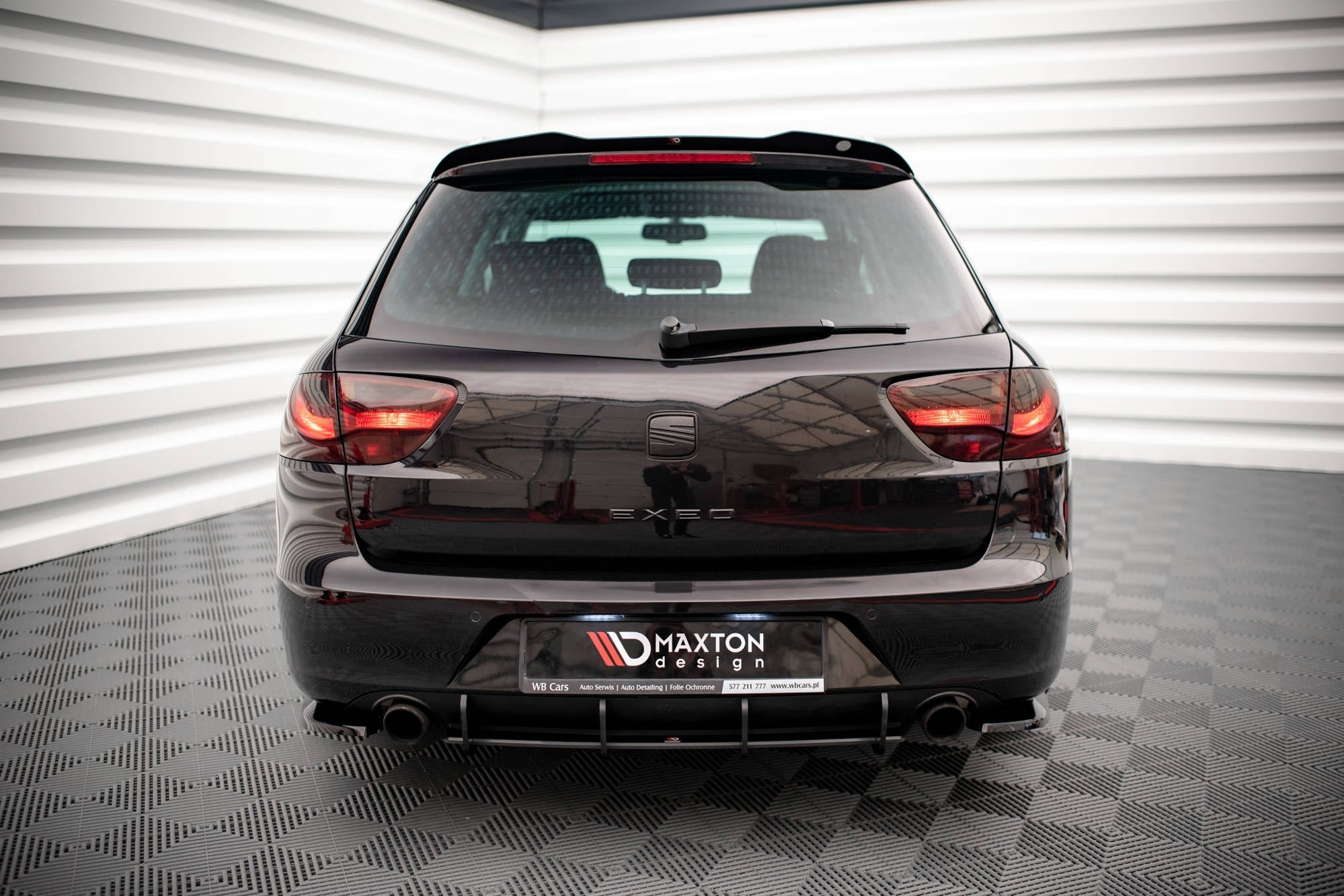Maxton Design Street Pro Rear Diffuser para Seat Exeo - imagen 2