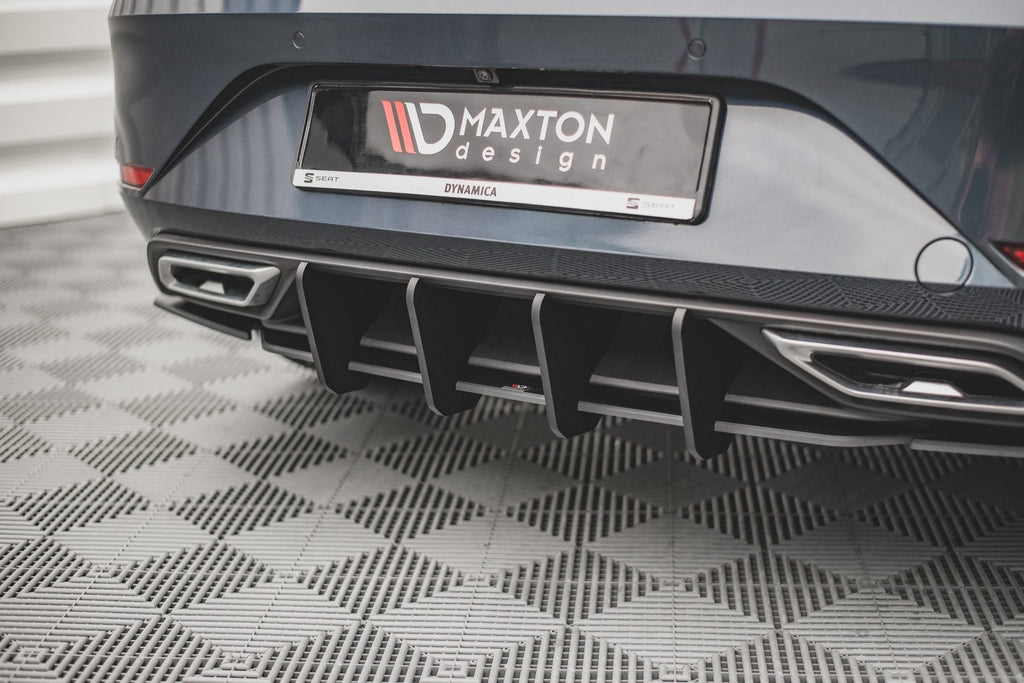 Maxton Design Street Pro Rear Diffuser para Seat Leon FR Hatchback Mk4 - imagen 1