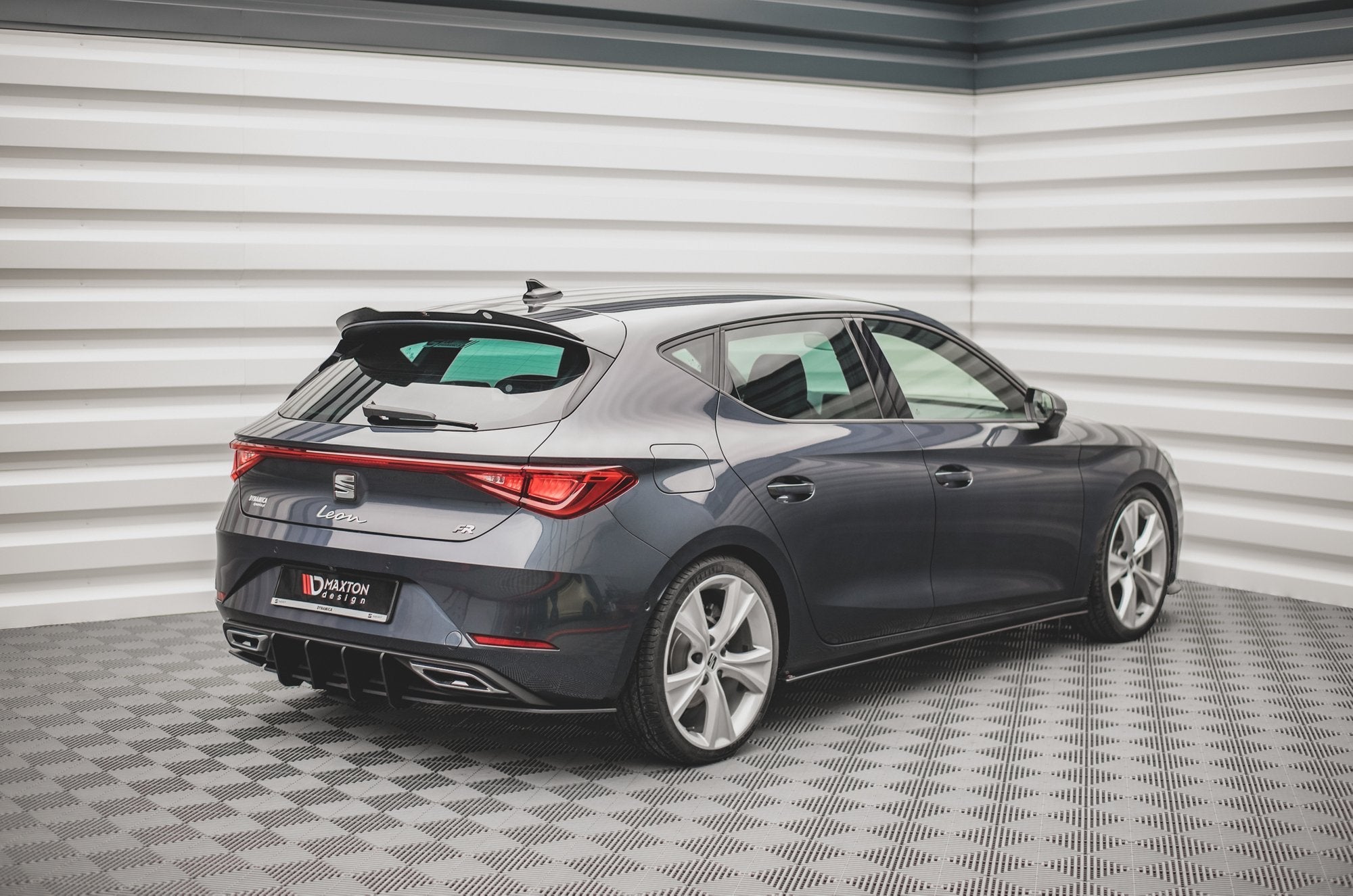 Maxton Design Street Pro Rear Diffuser para Seat Leon FR Hatchback Mk4 - imagen 2