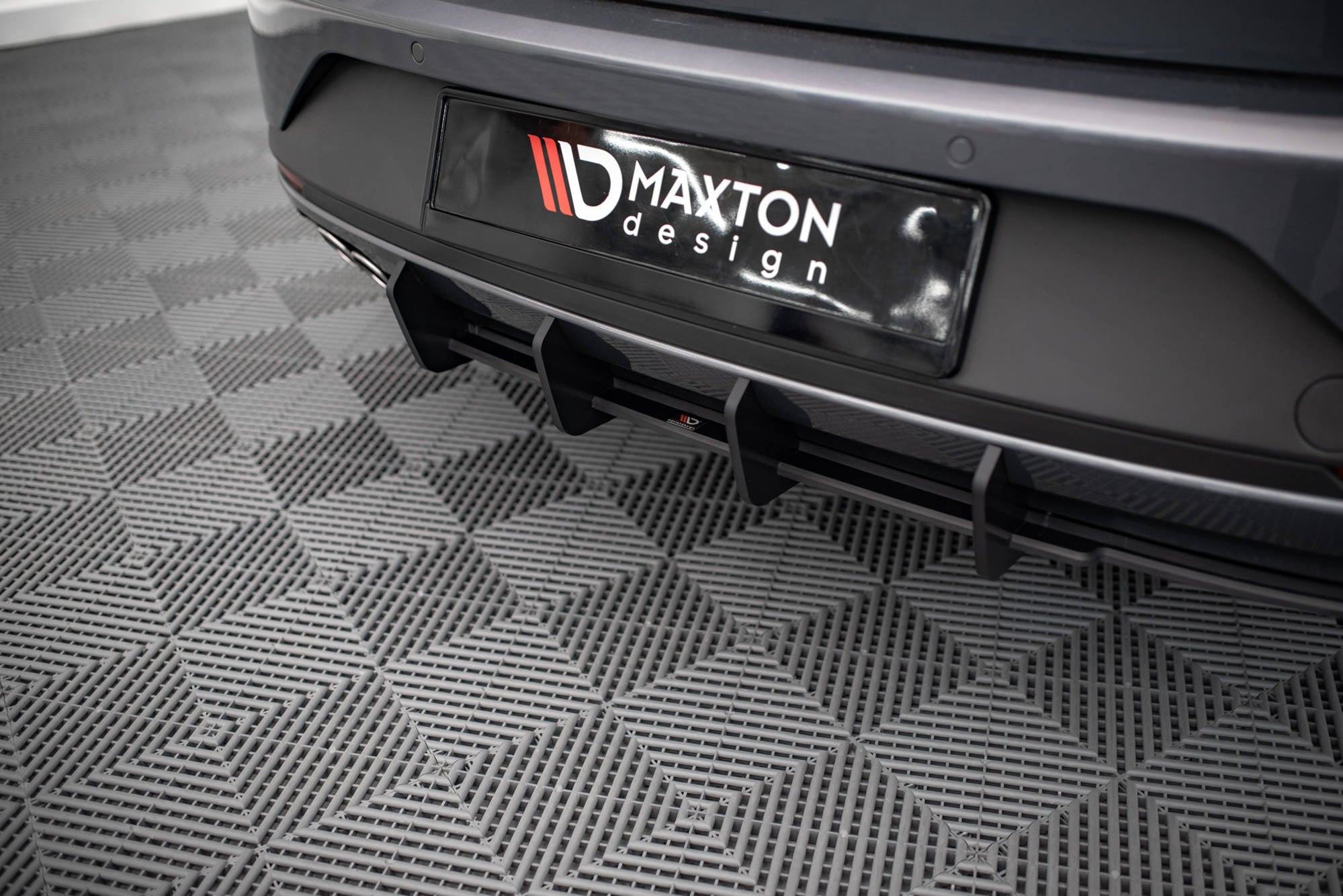 Maxton Design Street Pro Rear Diffuser para Seat Leon FR Sportstourer Mk3 - imagen 3