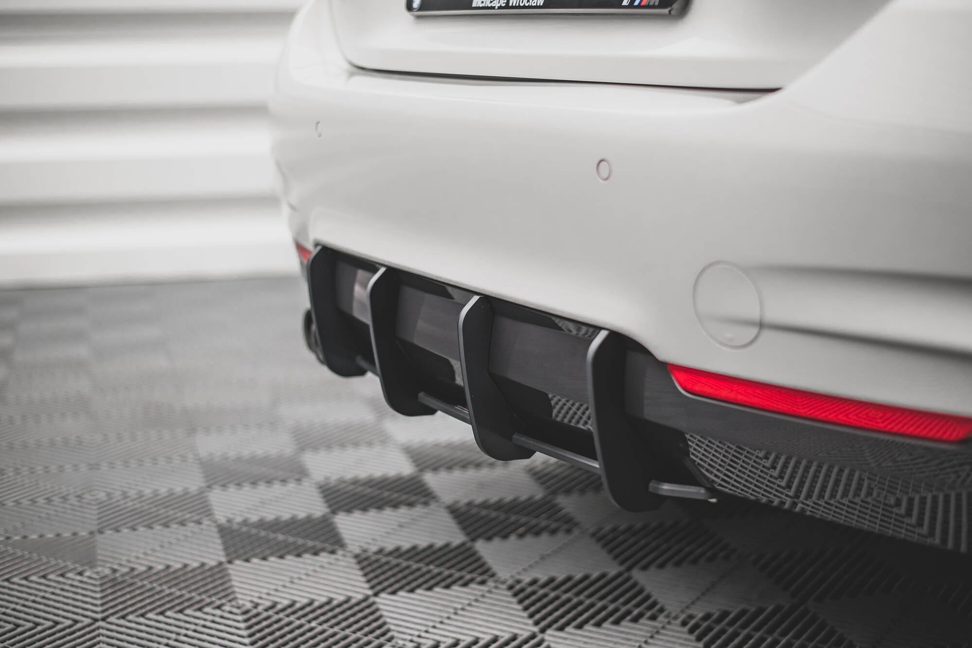 Maxton Design Street Pro Rear Diffuser V.1 para BMW 4 M-Pack F32 - imagen 3