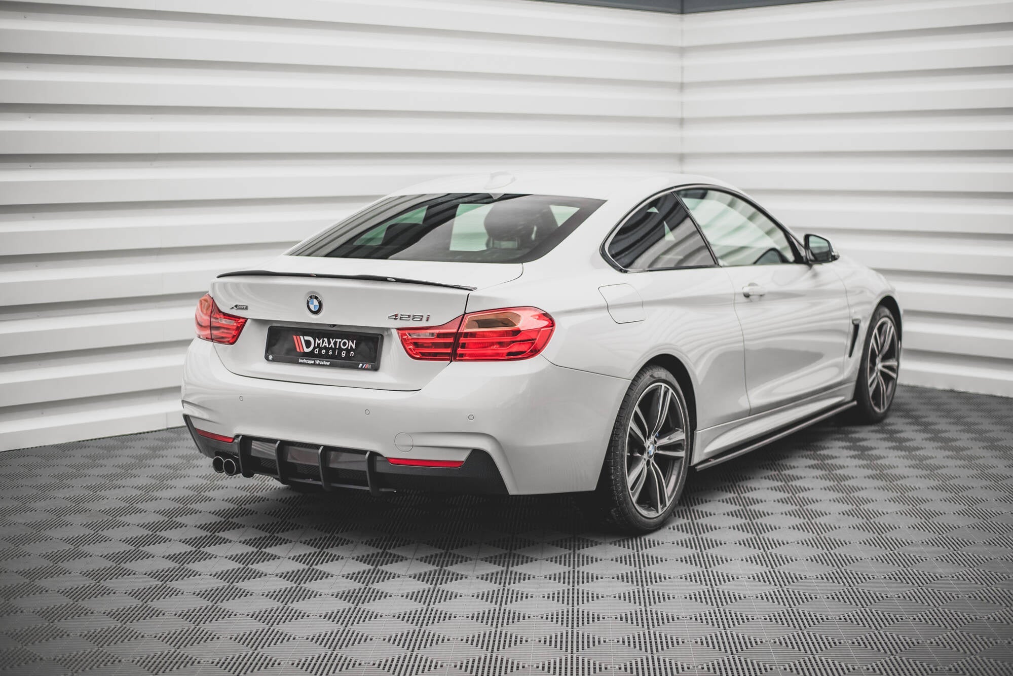 Maxton Design Street Pro Rear Diffuser V.1 para BMW 4 M-Pack F32 - imagen 4
