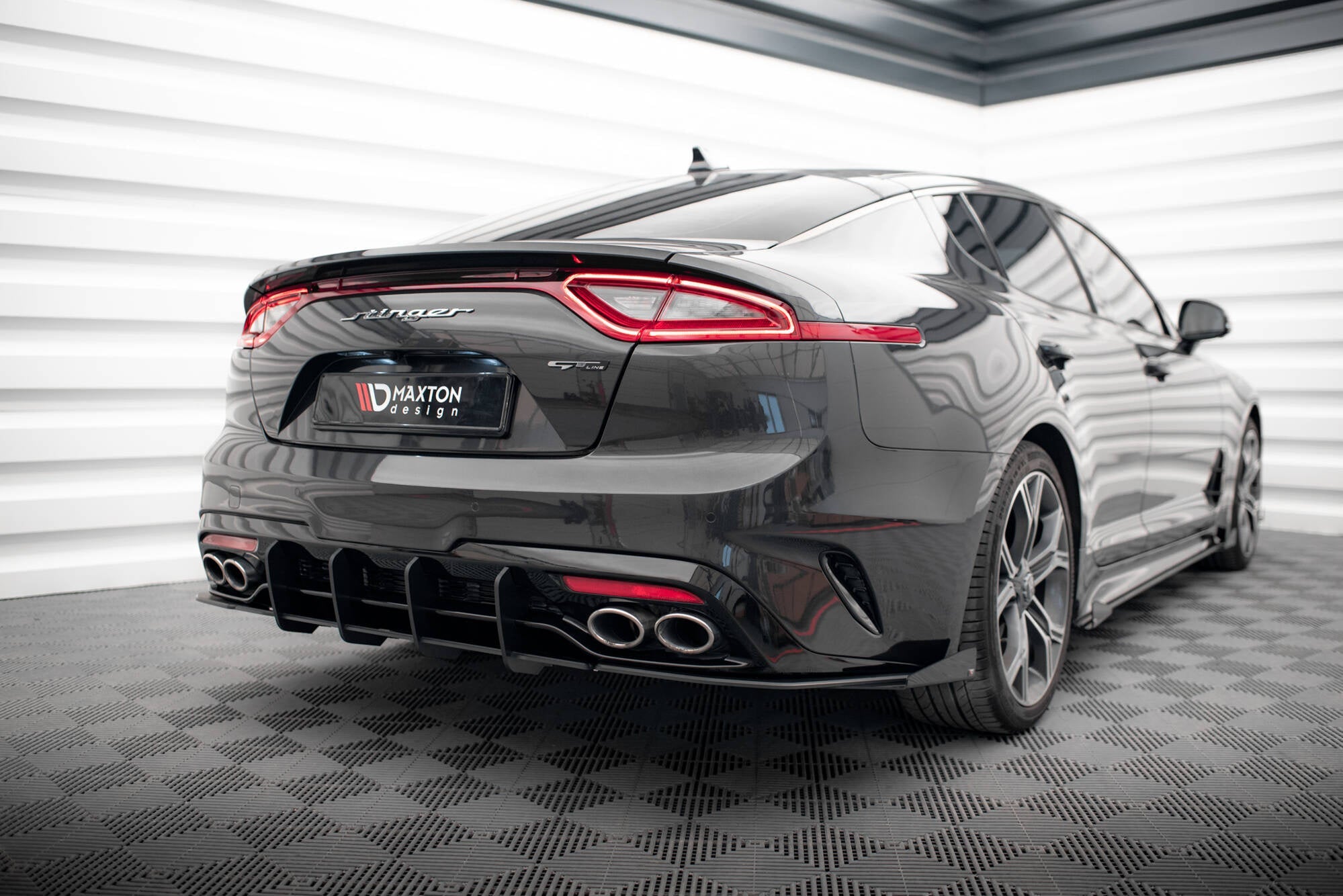 Maxton Design Street Pro Rear Diffuser V.1 para Kia Stinger GT / GT-Line Mk1 - imagen 2
