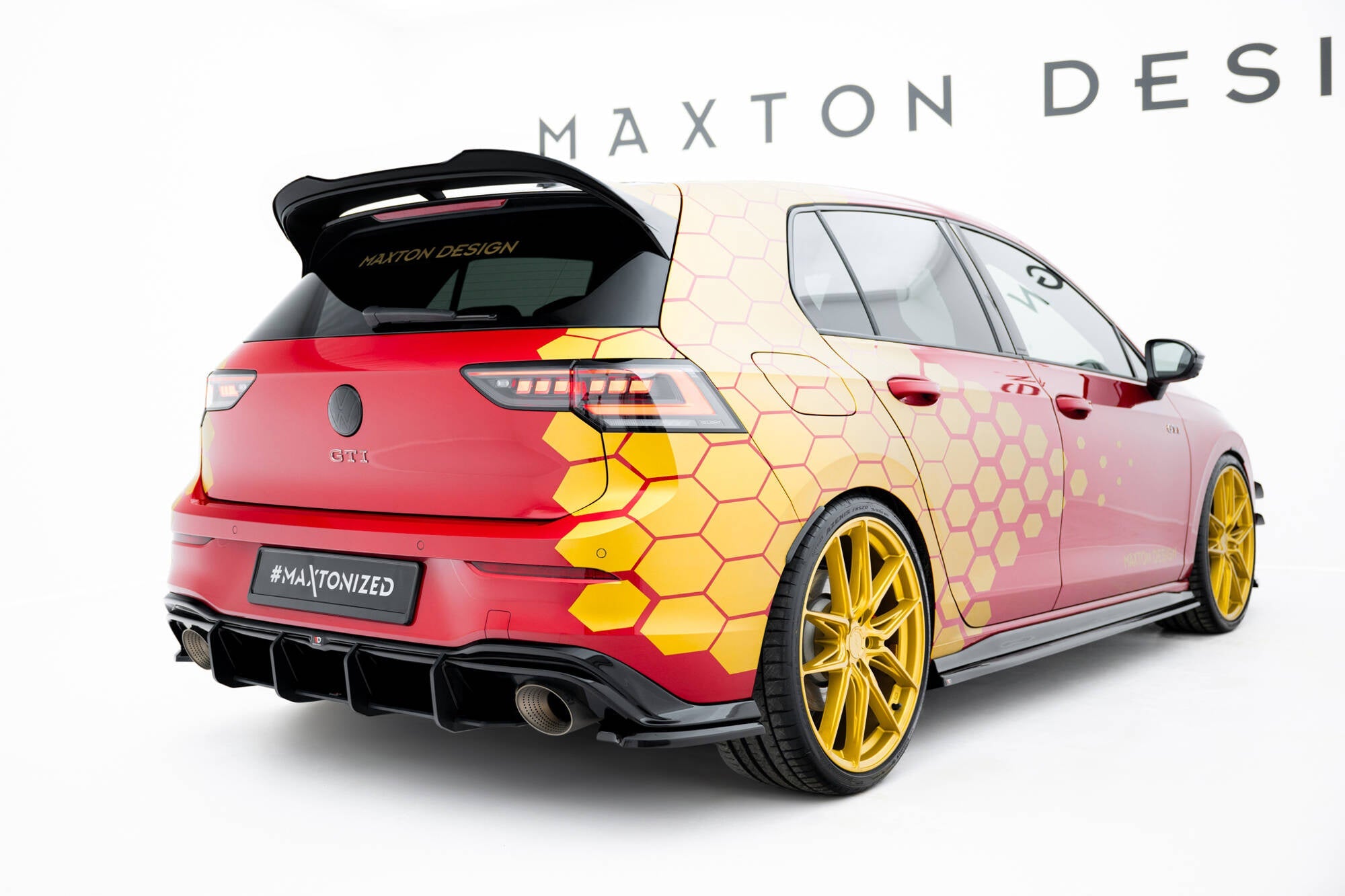 Maxton Design Street Pro Rear Diffuser V.1 para Volkswagen Golf GTI Clubsport Mk8 Facelift - imagen 1