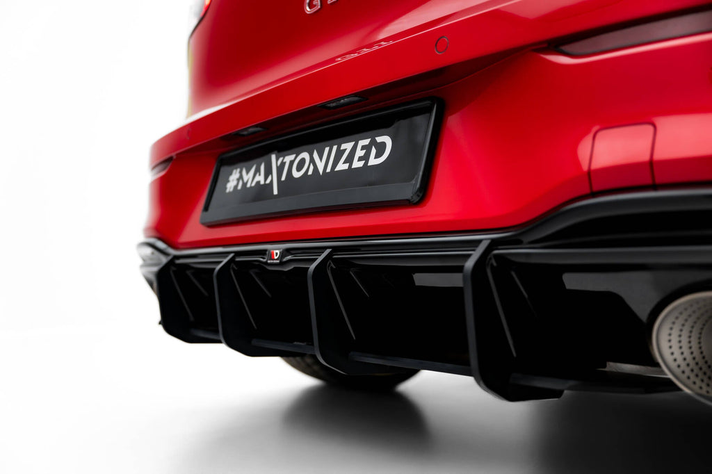 Maxton Design Street Pro Rear Diffuser V.1 para Volkswagen Golf GTI Clubsport Mk8 Facelift - imagen 3