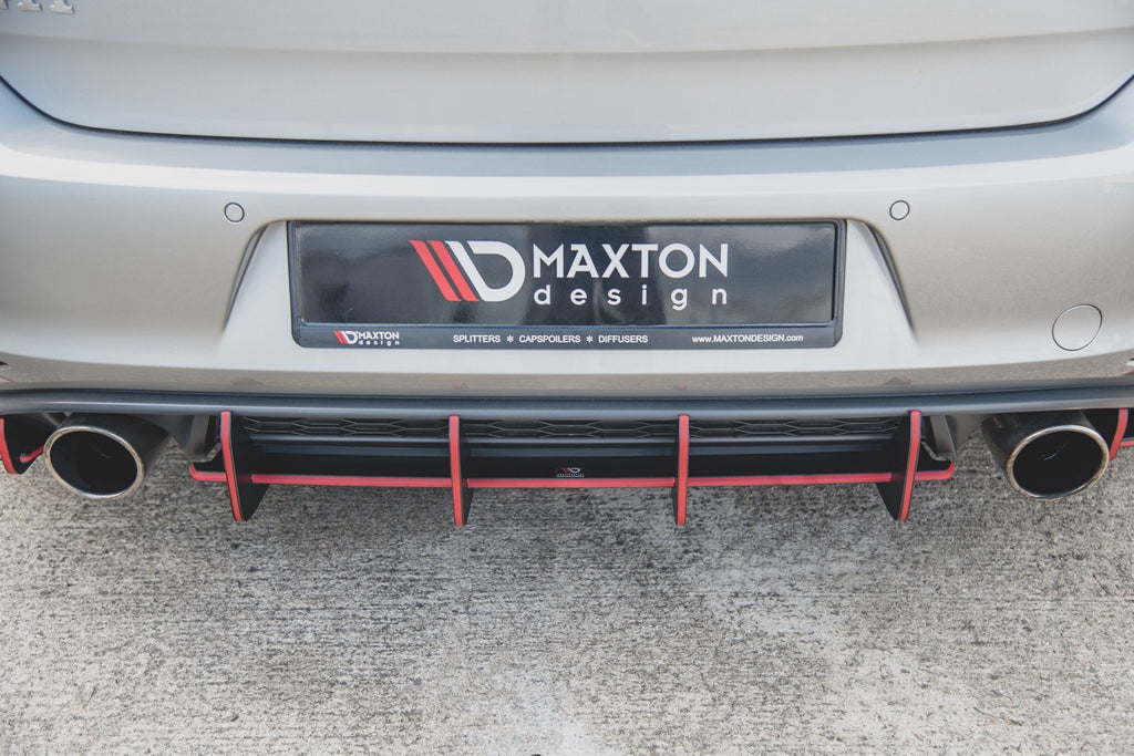 Maxton Design Street Pro Rear Diffuser V.1 para Volkswagen Golf Mk7 GTI - imagen 10