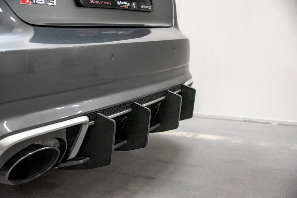 Maxton Design Street Pro Rear Diffuser V.2 para Audi RS3 8V Sportback - imagen 3