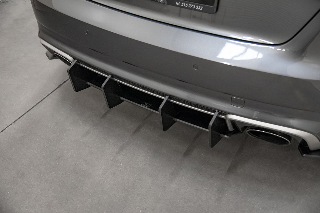 Maxton Design Street Pro Rear Diffuser V.2 para Audi RS3 8V Sportback - imagen 4