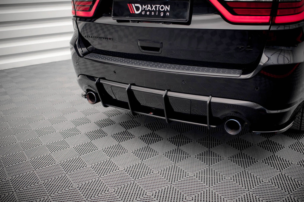 Maxton Design Street Pro Rear Diffuser V.2 para Dodge Durango RT Mk3 - imagen 1